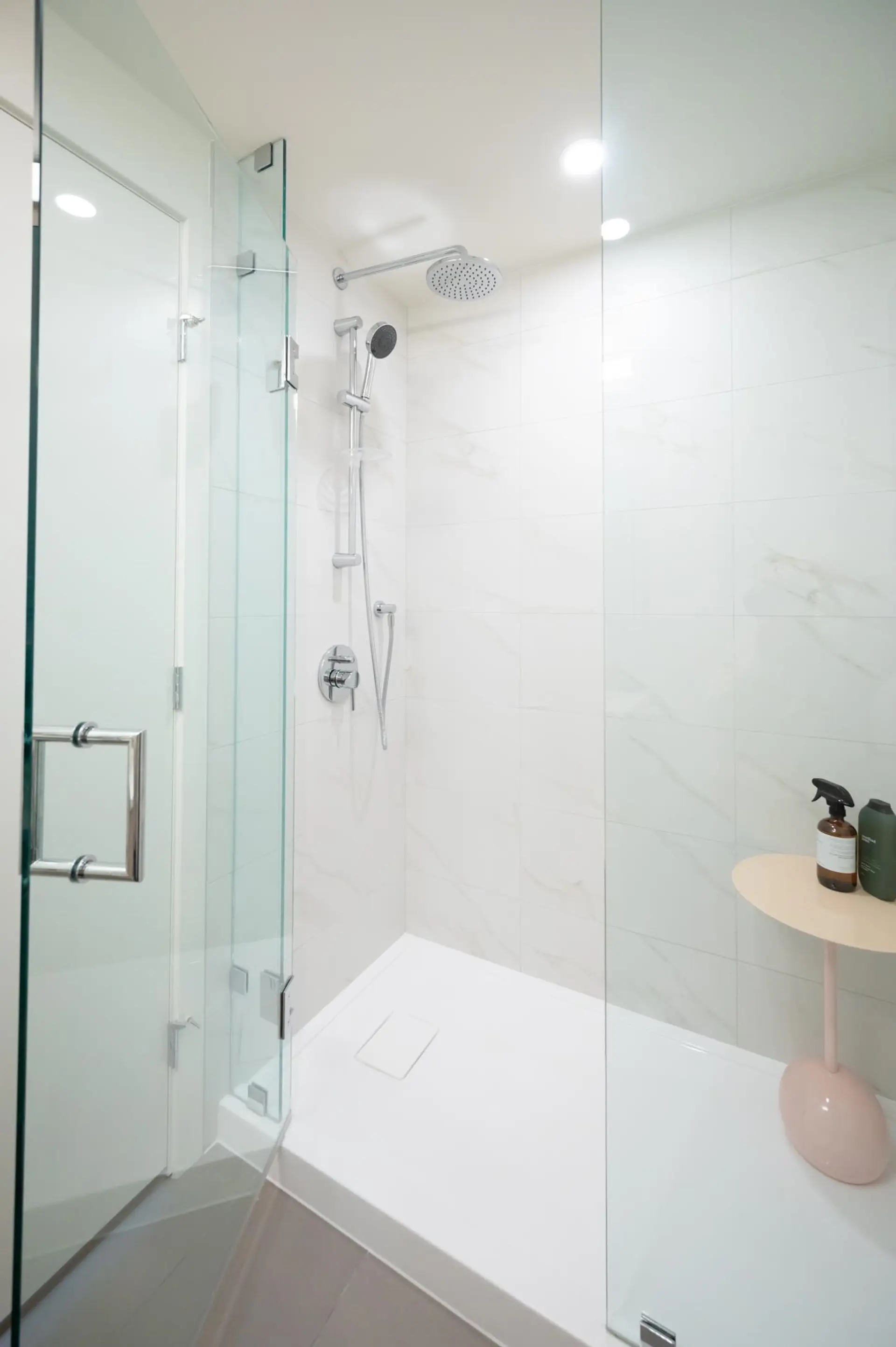 #2803 308 Alderson Avenue - Image 12