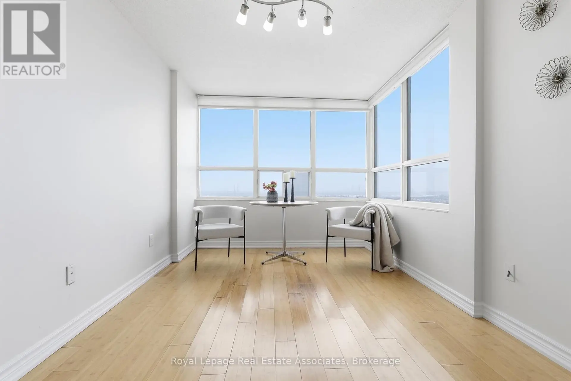 #1401 10 MALTA AVENUE - Image 7