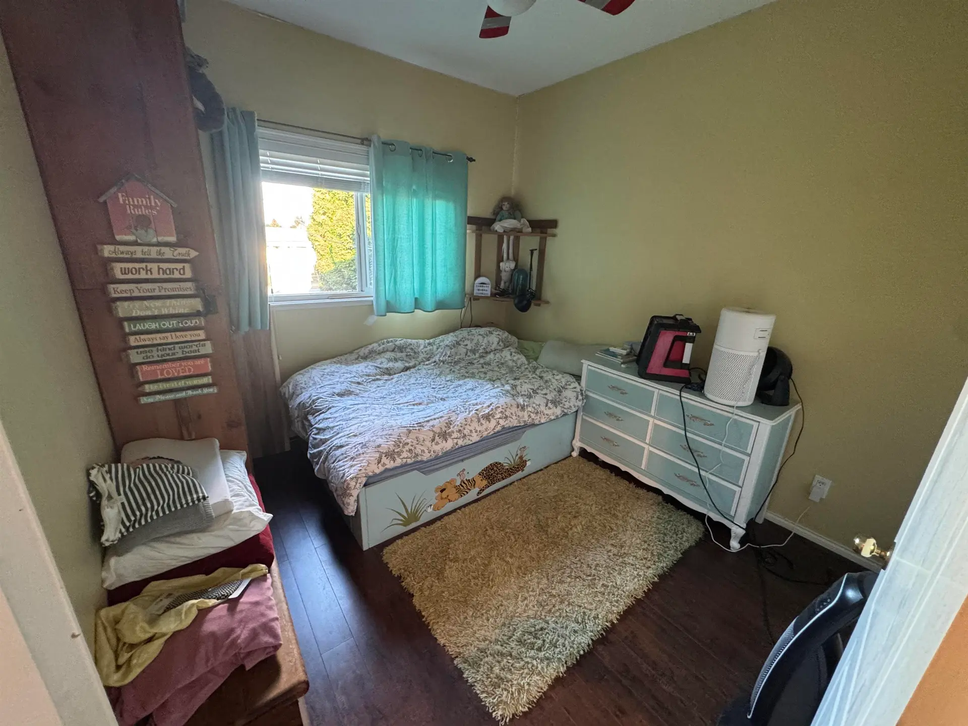 6693 Canada Way - Image 7