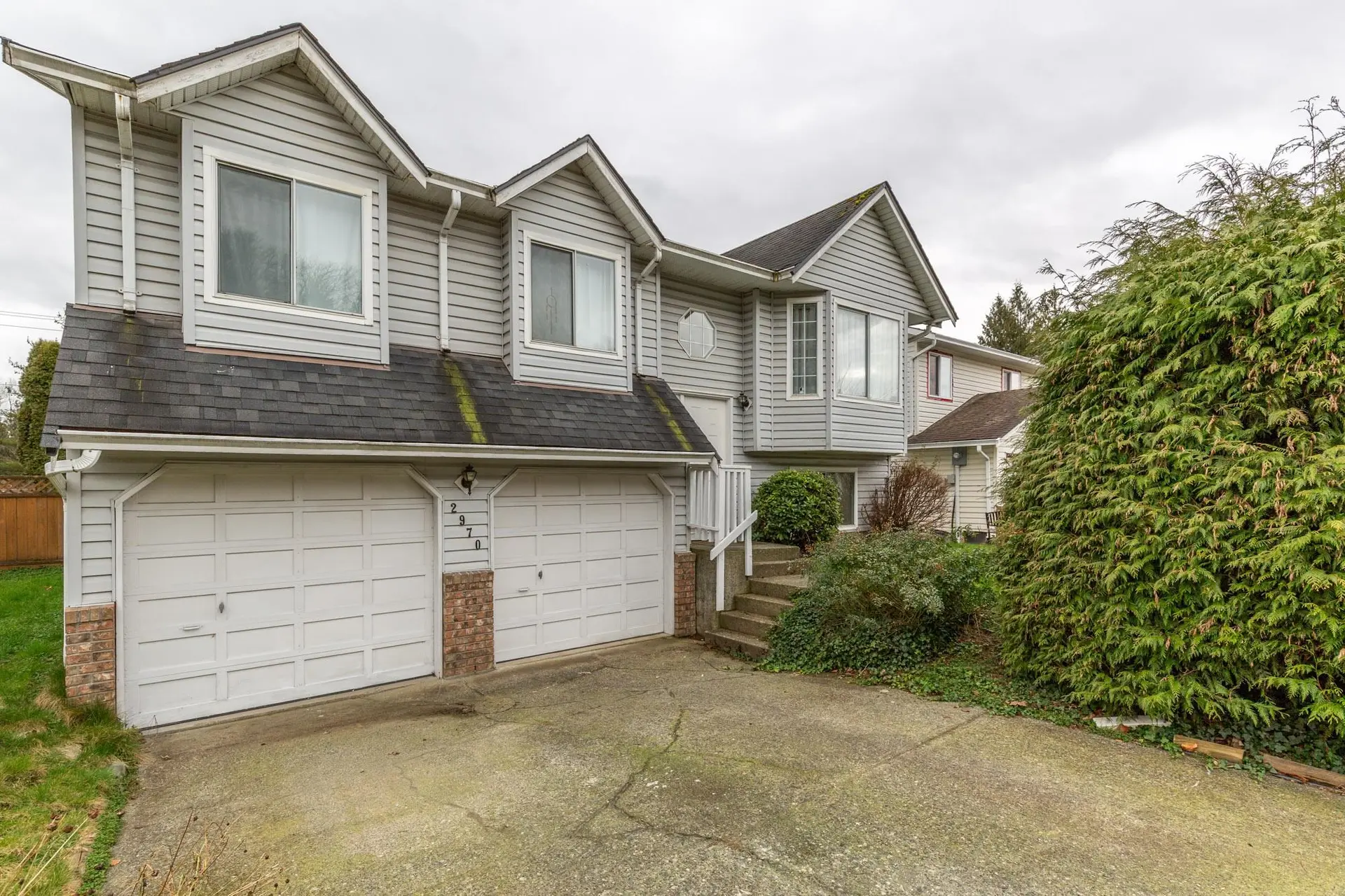 Property at 2970 Crossley Drive, Abbotsford, BC