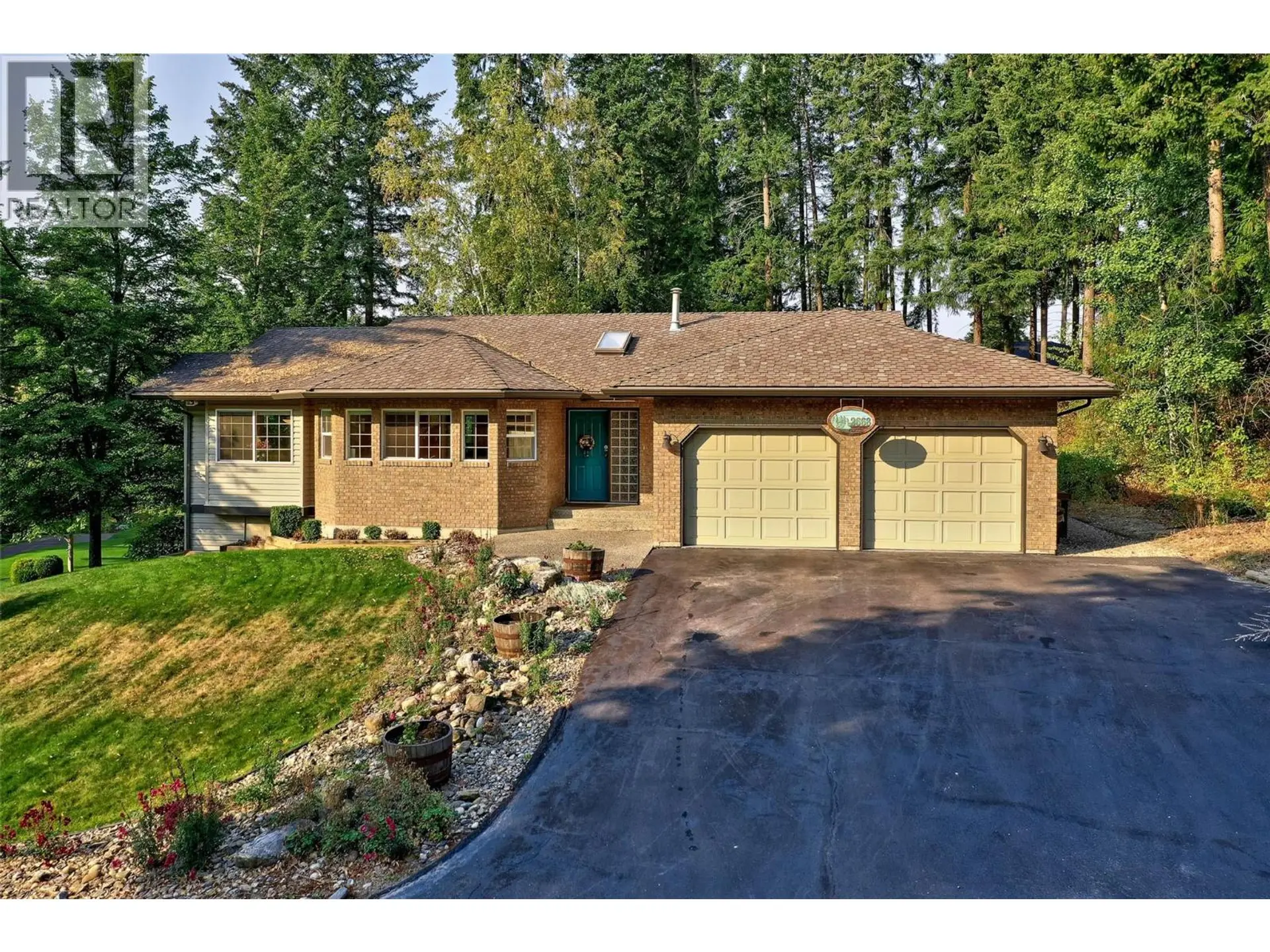 Property at 2668 Golf Course Drive, Blind Bay, BC