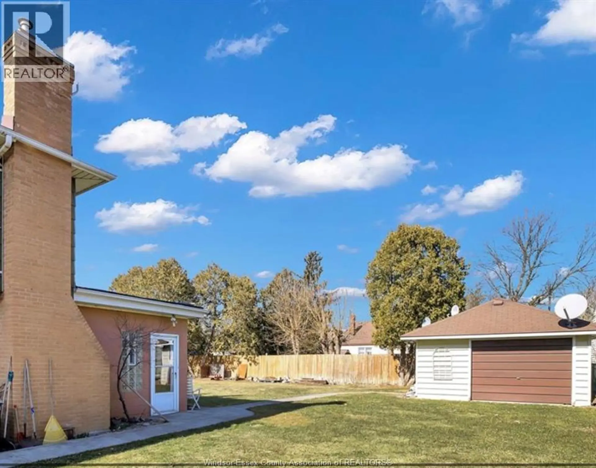564 WALLACE - Image 12