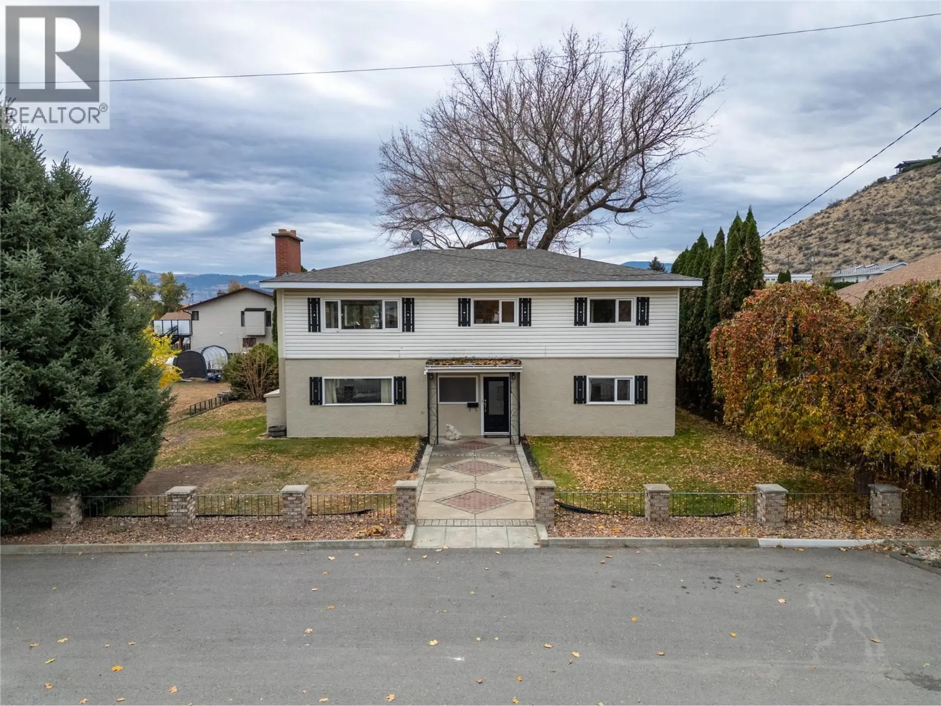 Property at 725 YATES Road, Kamloops, BC