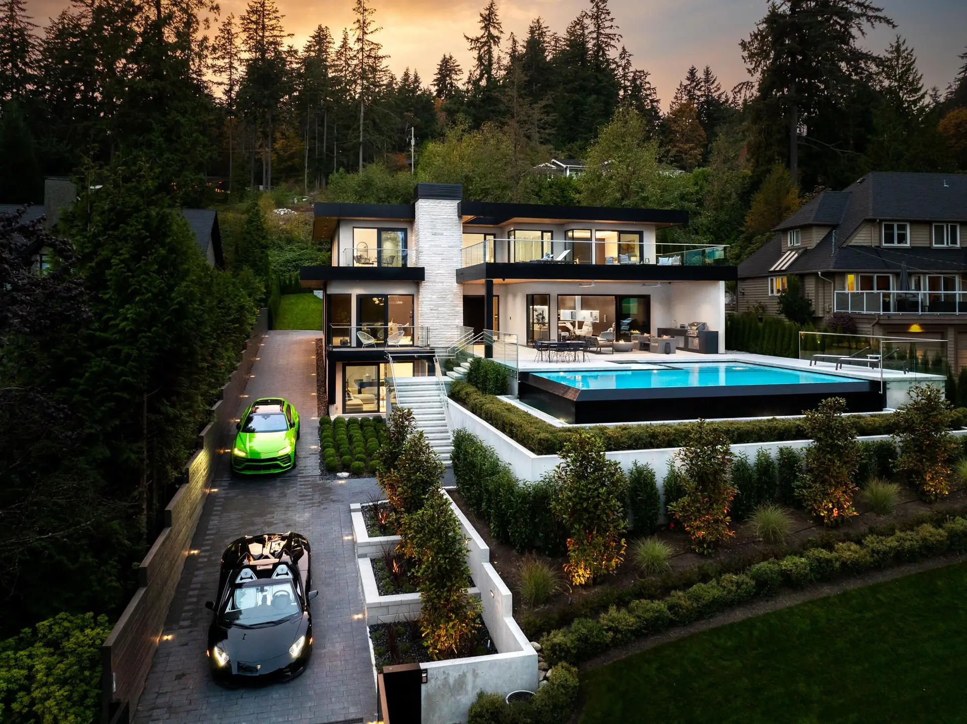 Property at 449 Hillcrest Street, West Vancouver, BC