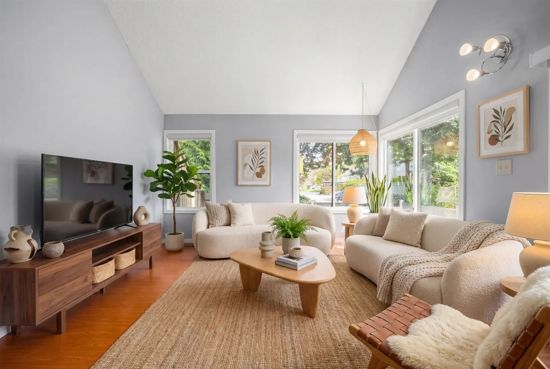 Property at 4725 Cedarglen Place, Burnaby, BC
