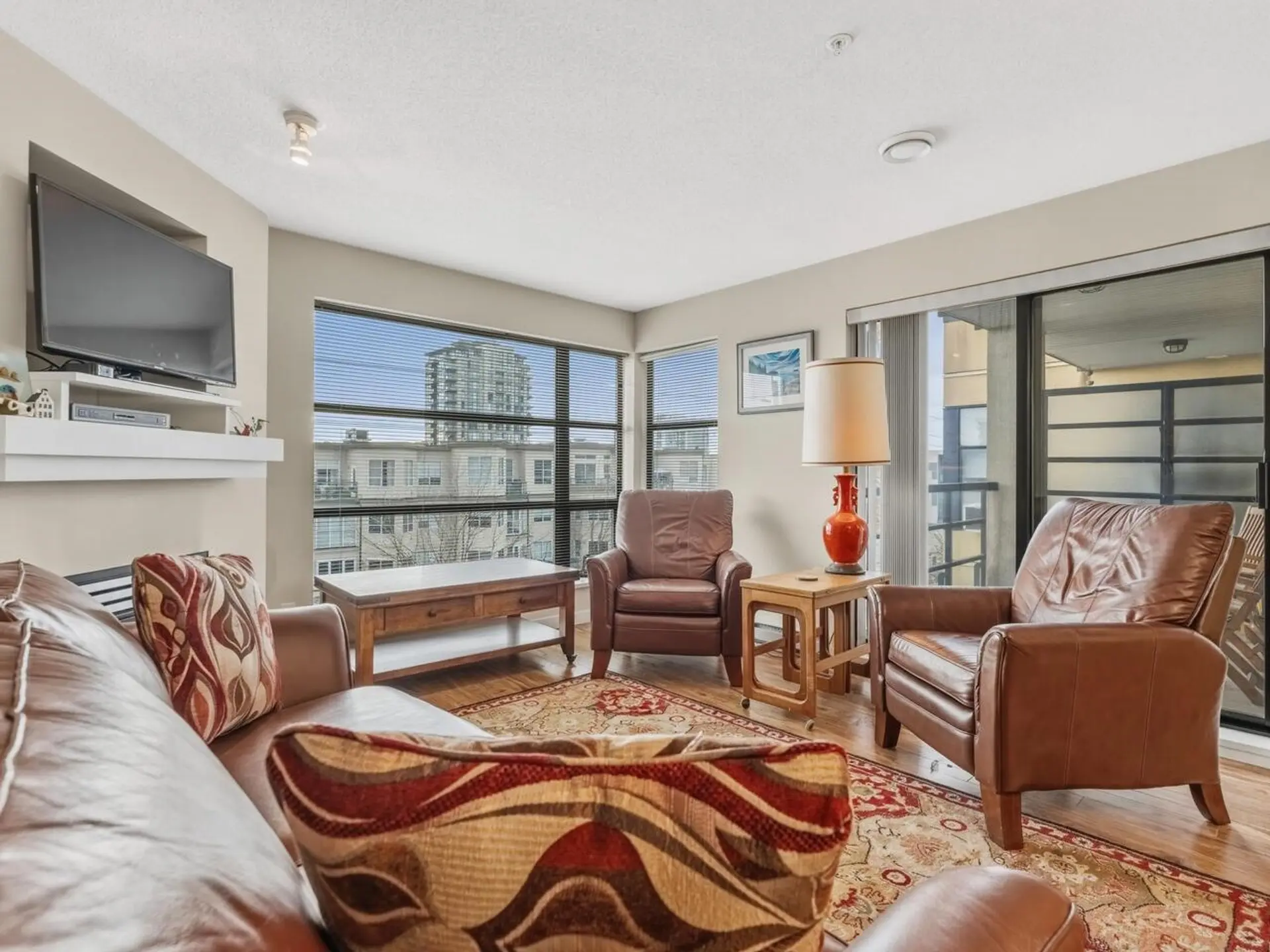 #402 124 W 3rd Street - Image 9
