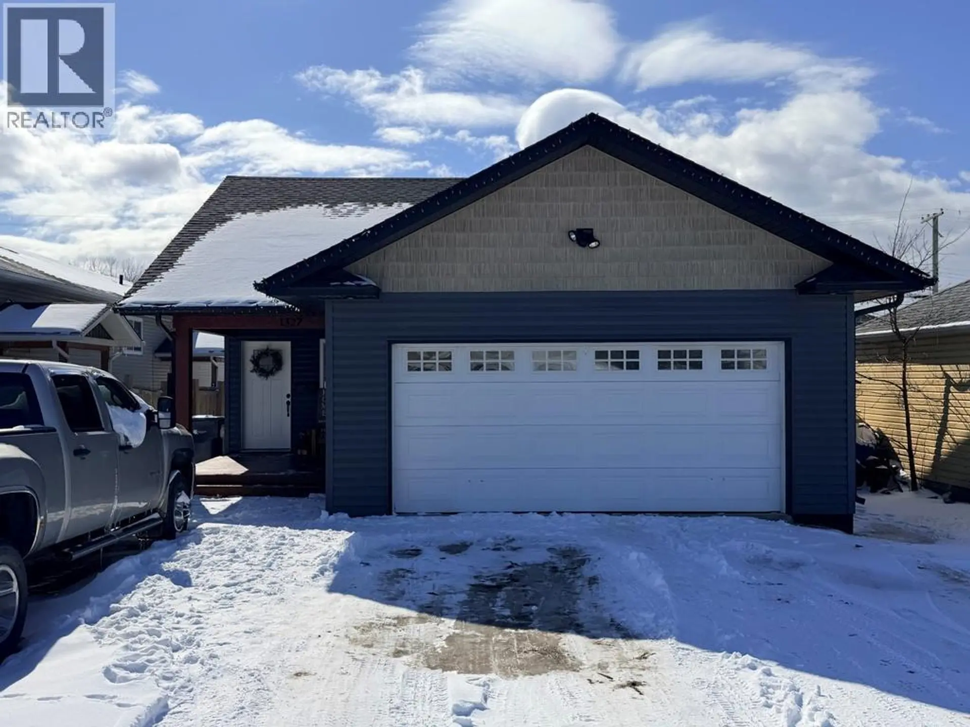Property at 1327 101 Avenue, Dawson Creek, BC