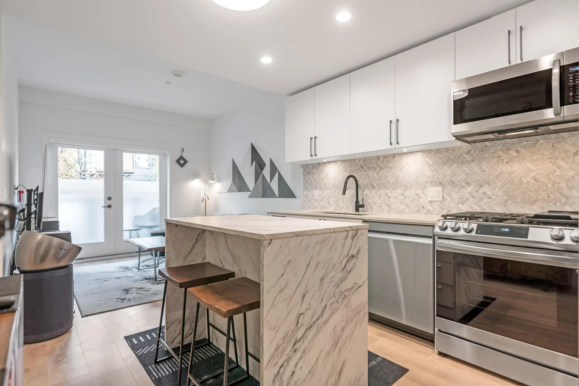 Property at #146 545 E 2nd Street, North Vancouver, BC
