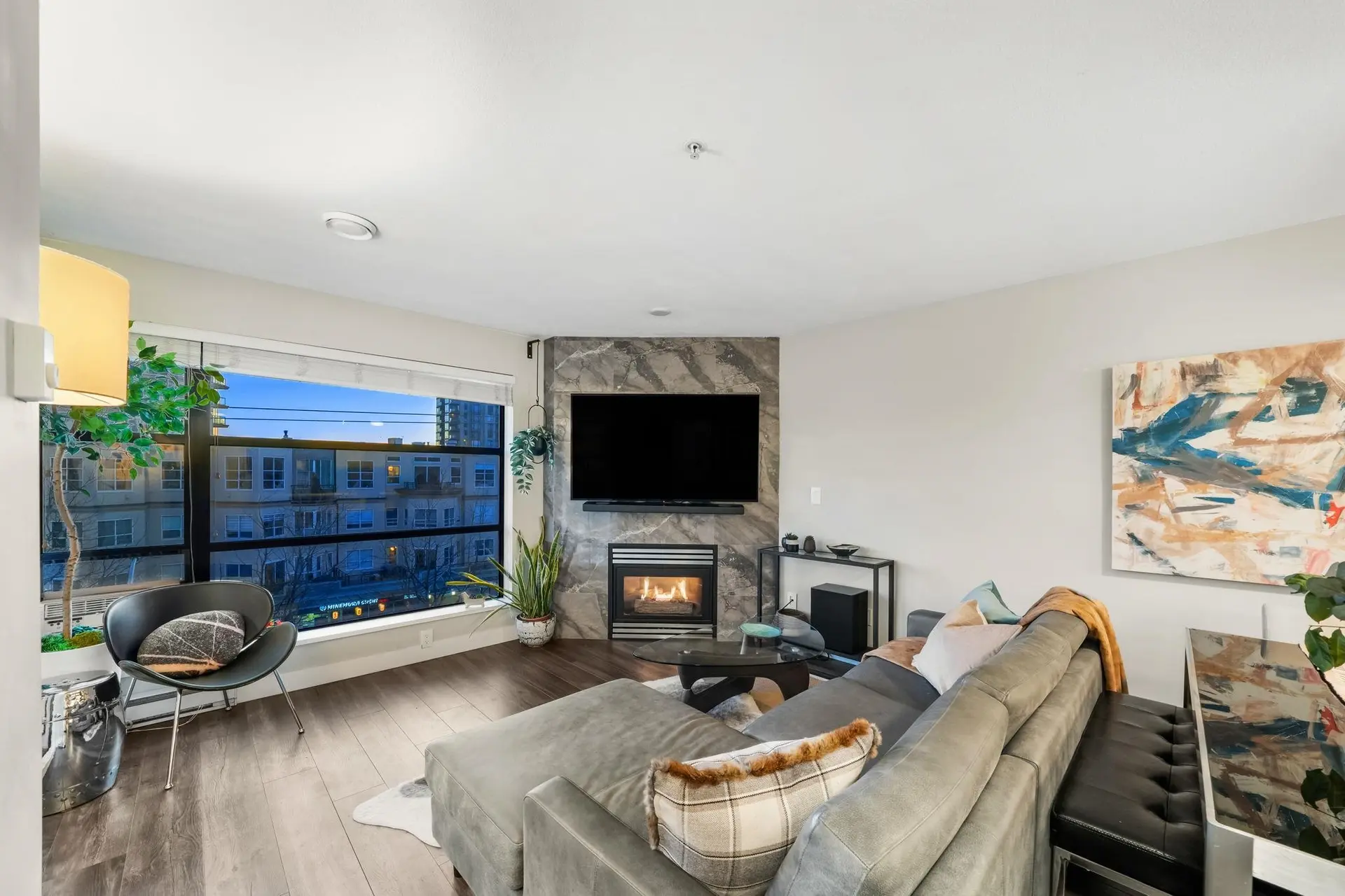 #410 124 W 3rd Street - Image 6