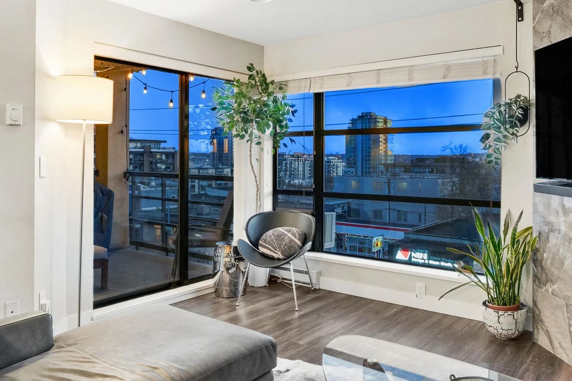 #410 124 W 3rd Street - Image 8