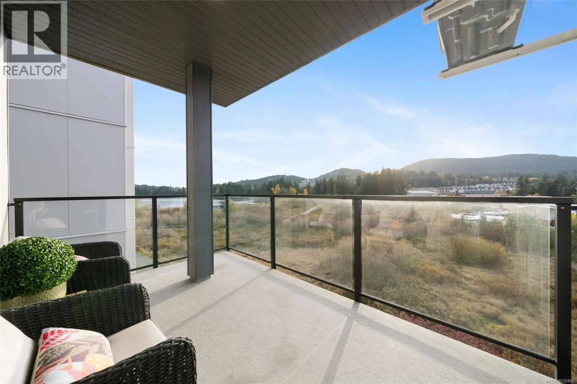 Property at #618 1371 Goldstream Ave, Langford, BC
