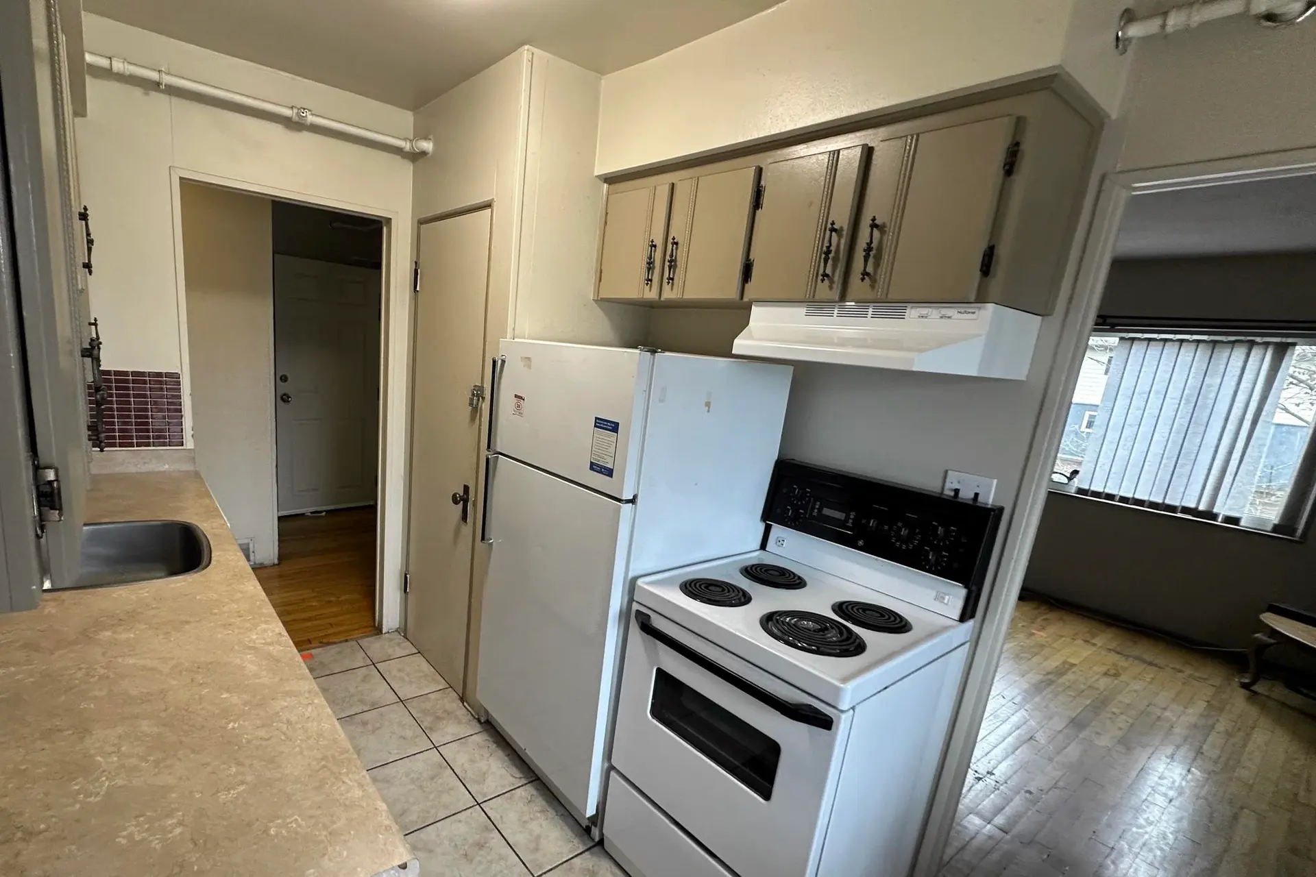 3008 Clark Drive - Image 11