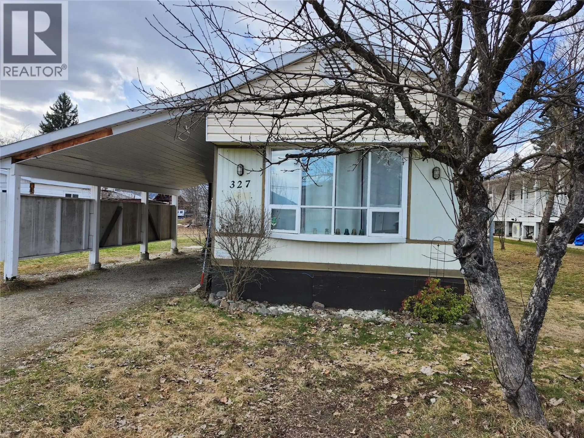 Property at 327 Edward Street, Revelstoke, BC