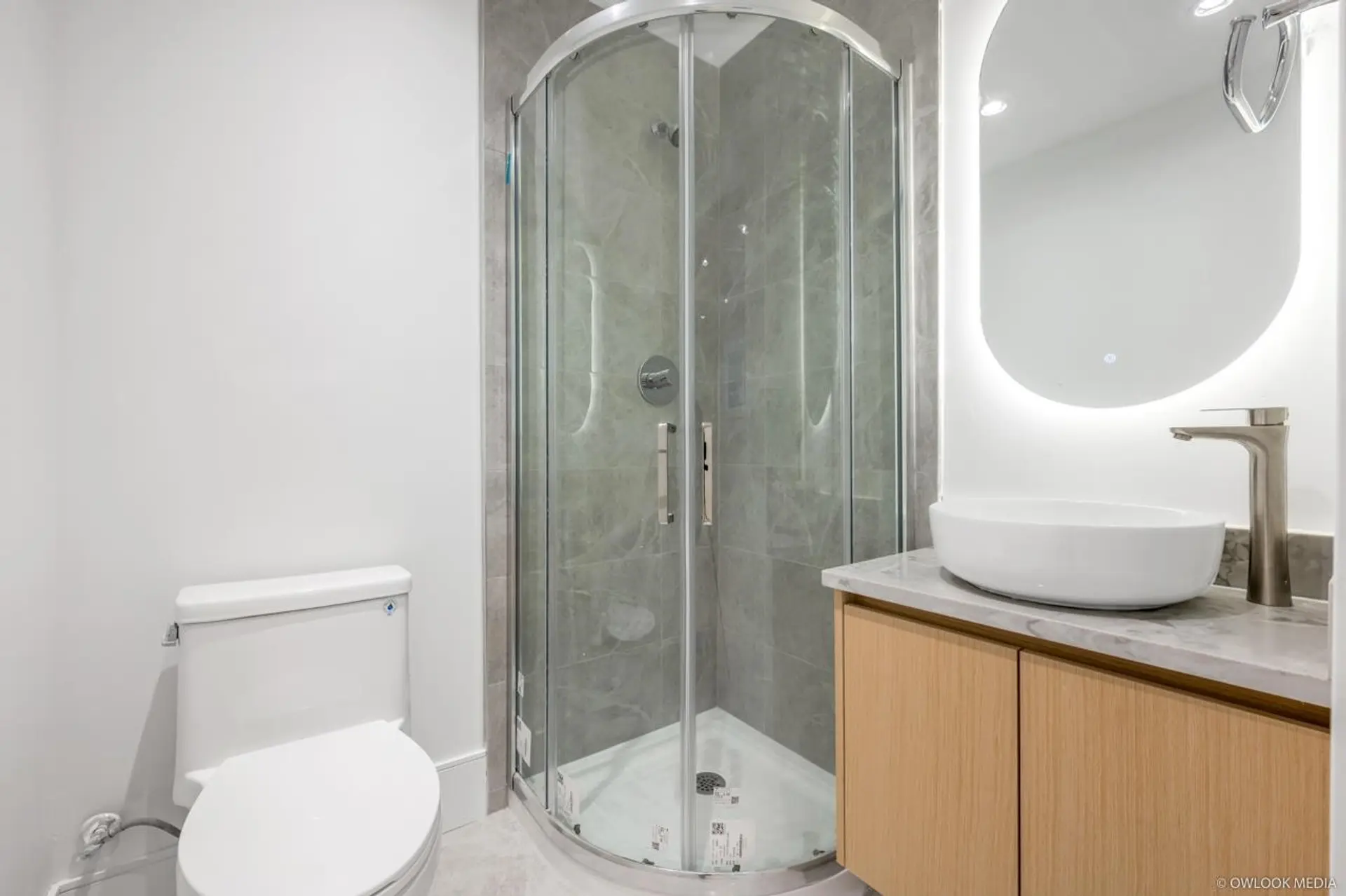 1319 E 62nd Street - Image 10