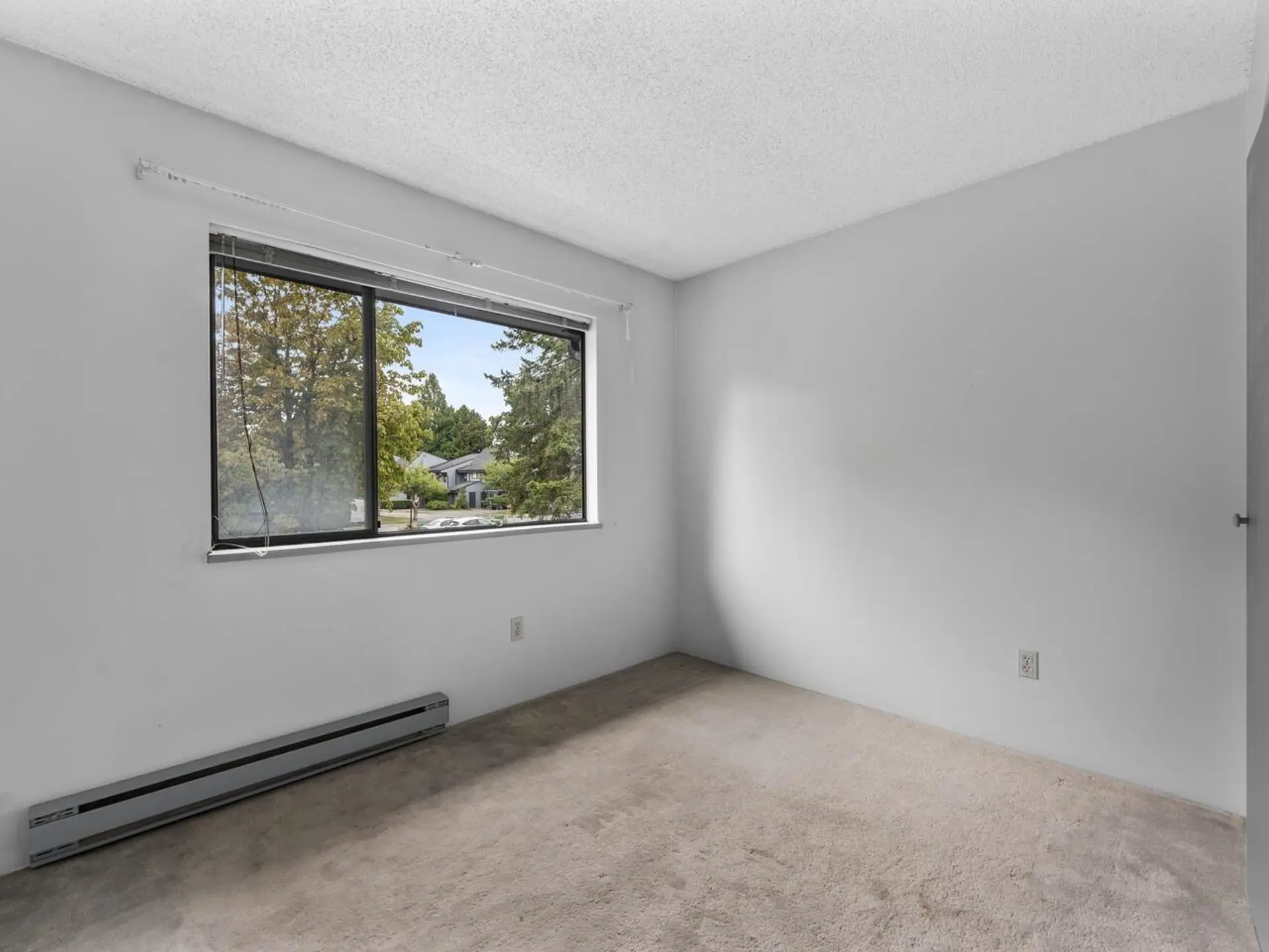 #19 3851 Blundell Road - Image 11