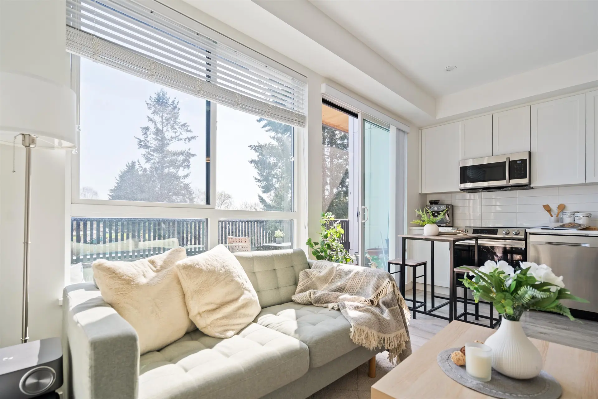 #404 2160 Grant Avenue - Image 2
