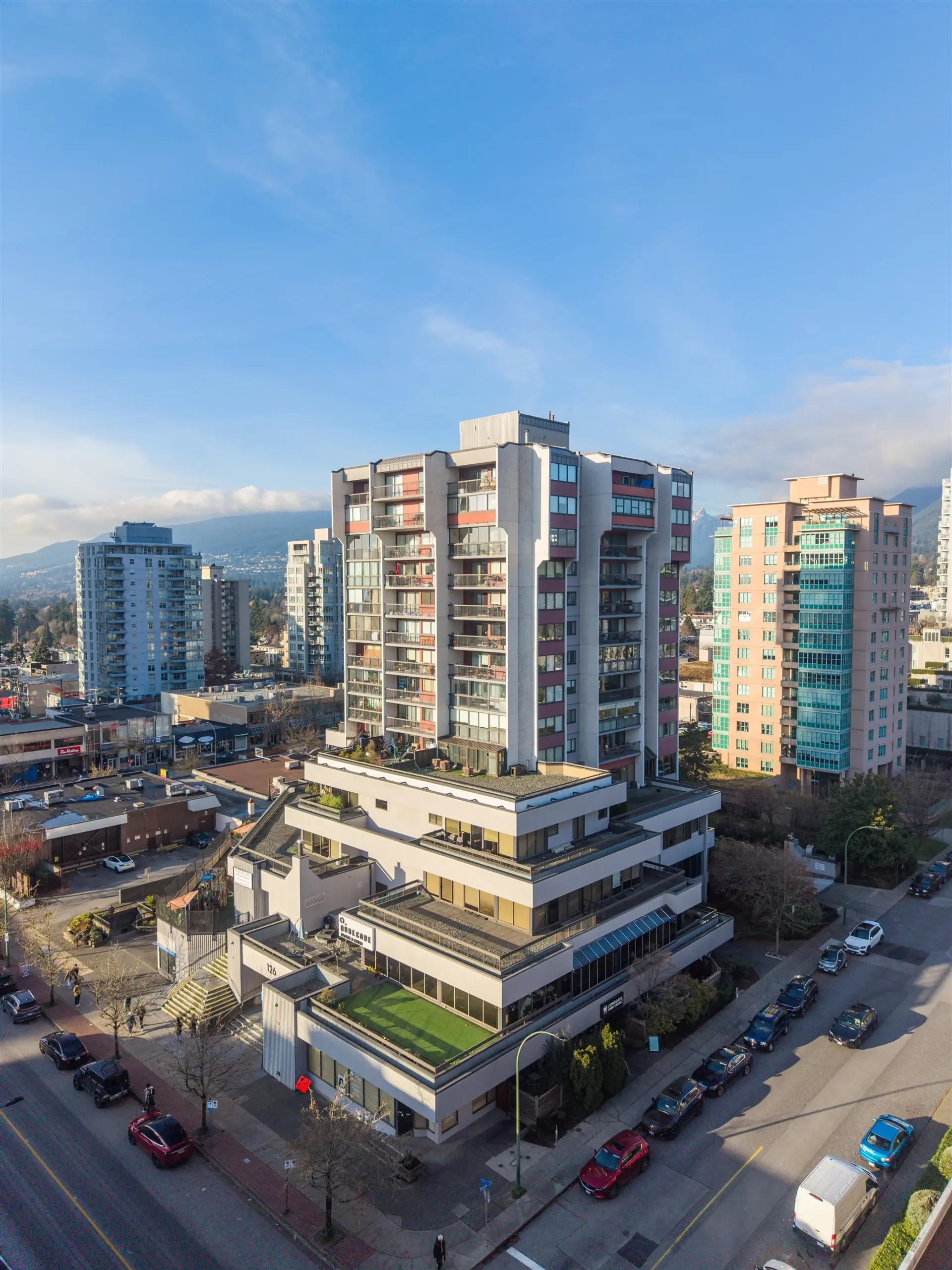 #1207 1515 Eastern Avenue - Image 18