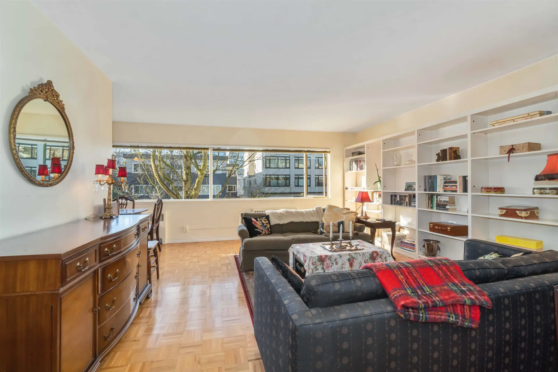 #101 1879 Barclay Street - Image 2