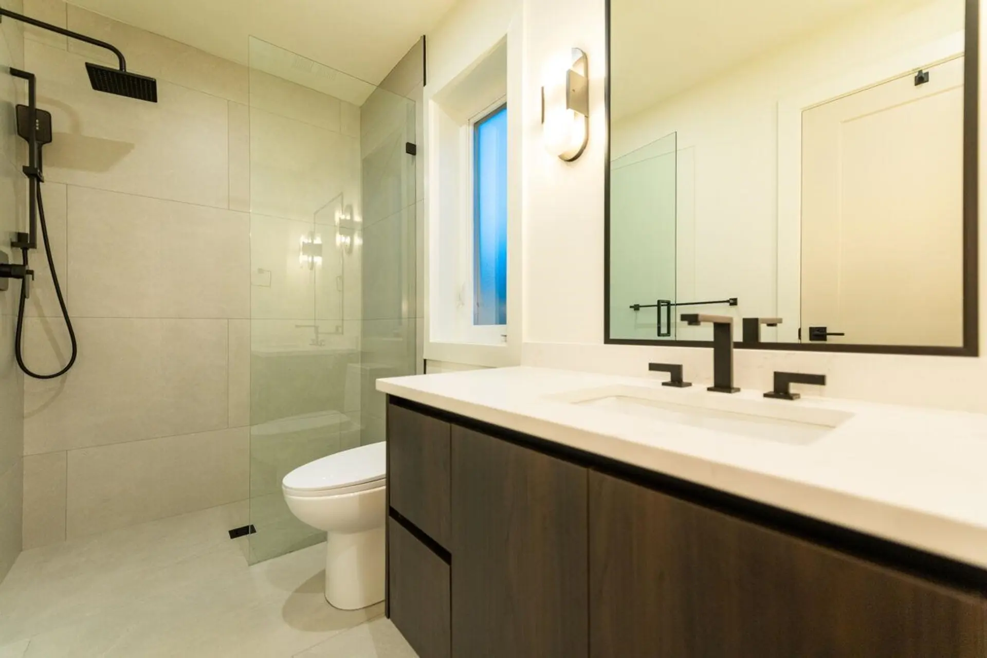 #2 773 E 61st Avenue - Image 9