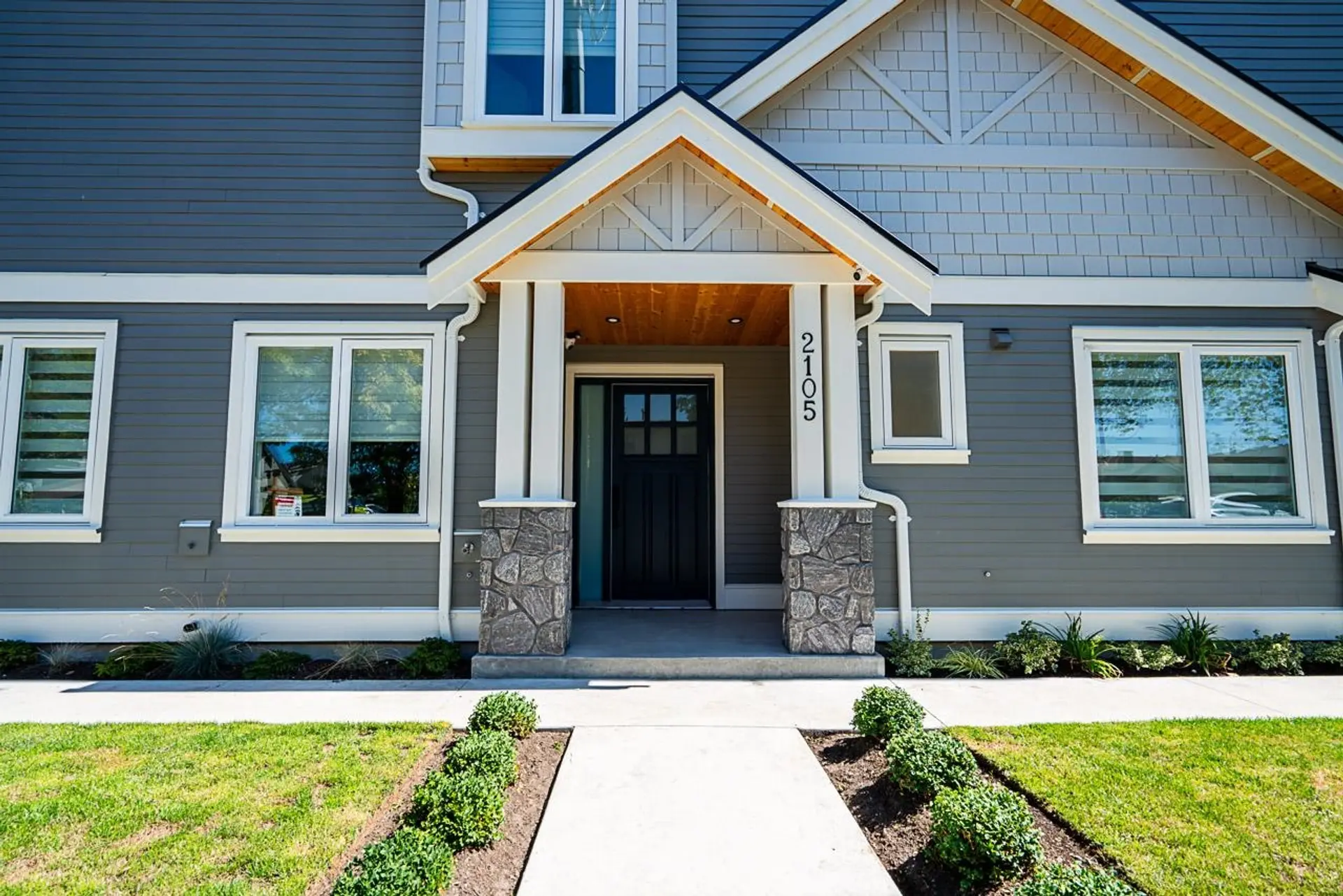 Property at 2105 E 33rd Avenue, Vancouver, BC