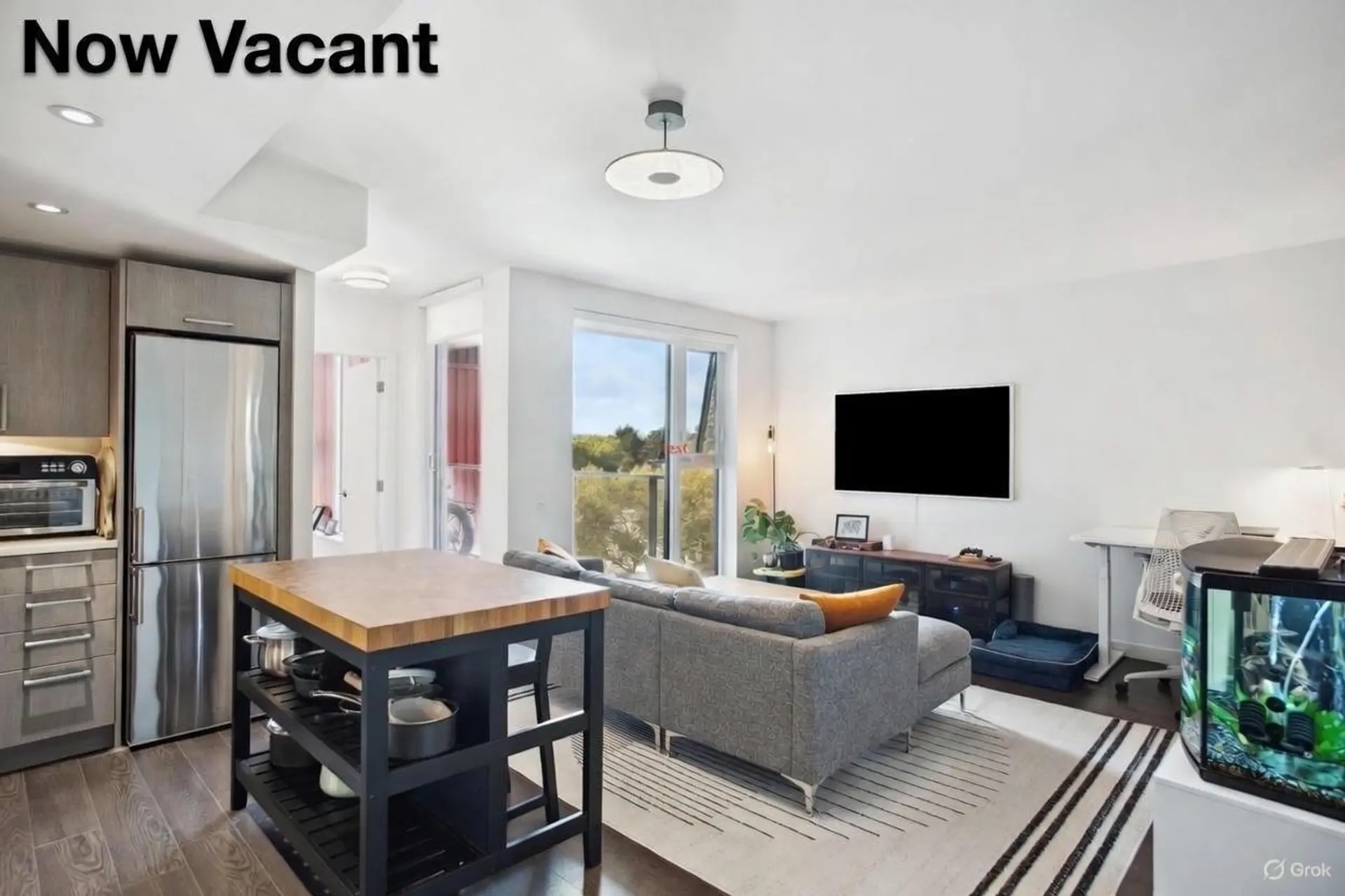 #501 983 E Hastings Street - Image 2