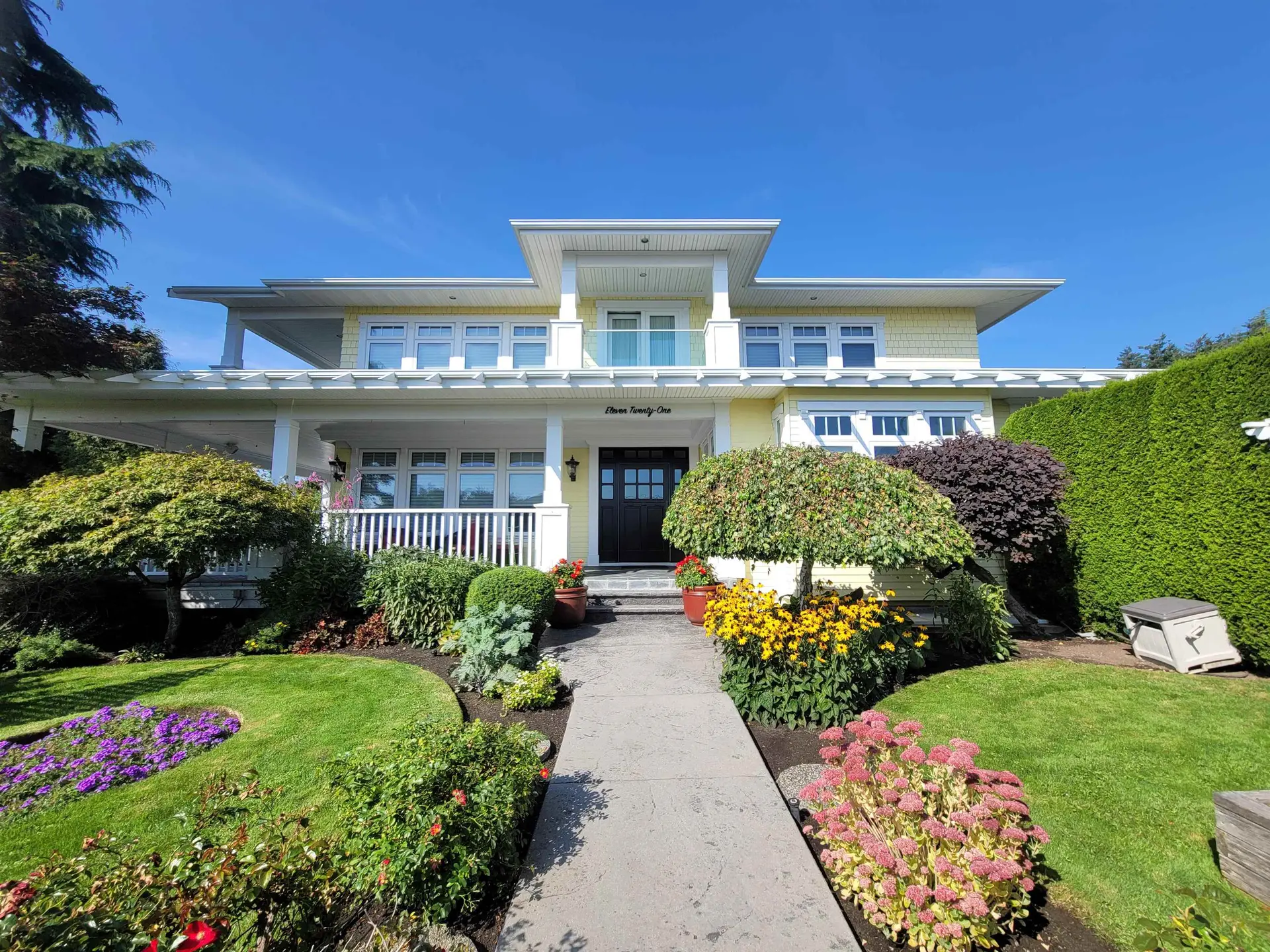 Property at 1121 Cypress Street, White Rock, BC