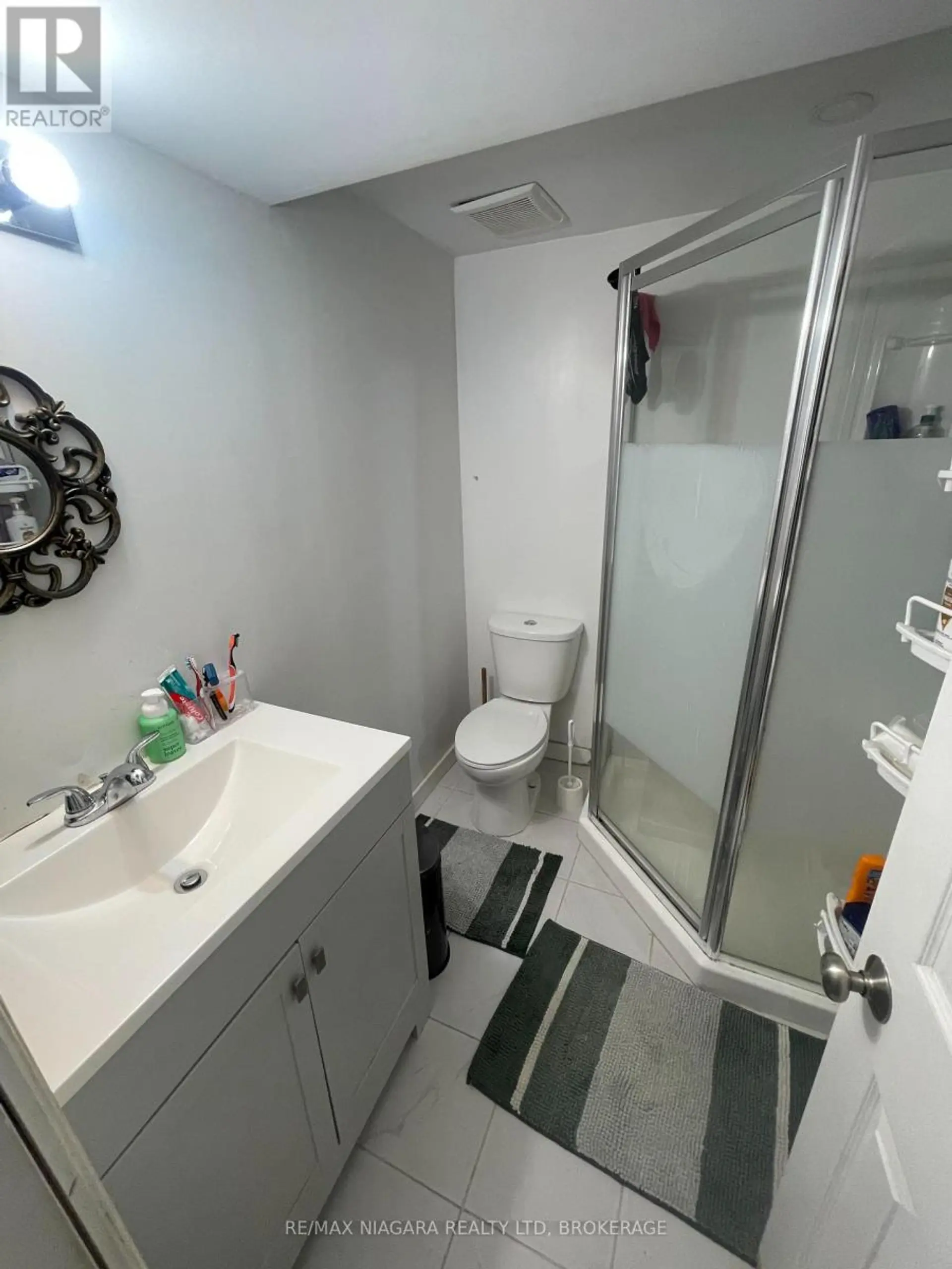 50 MANLEY CRESCENT - Image 3