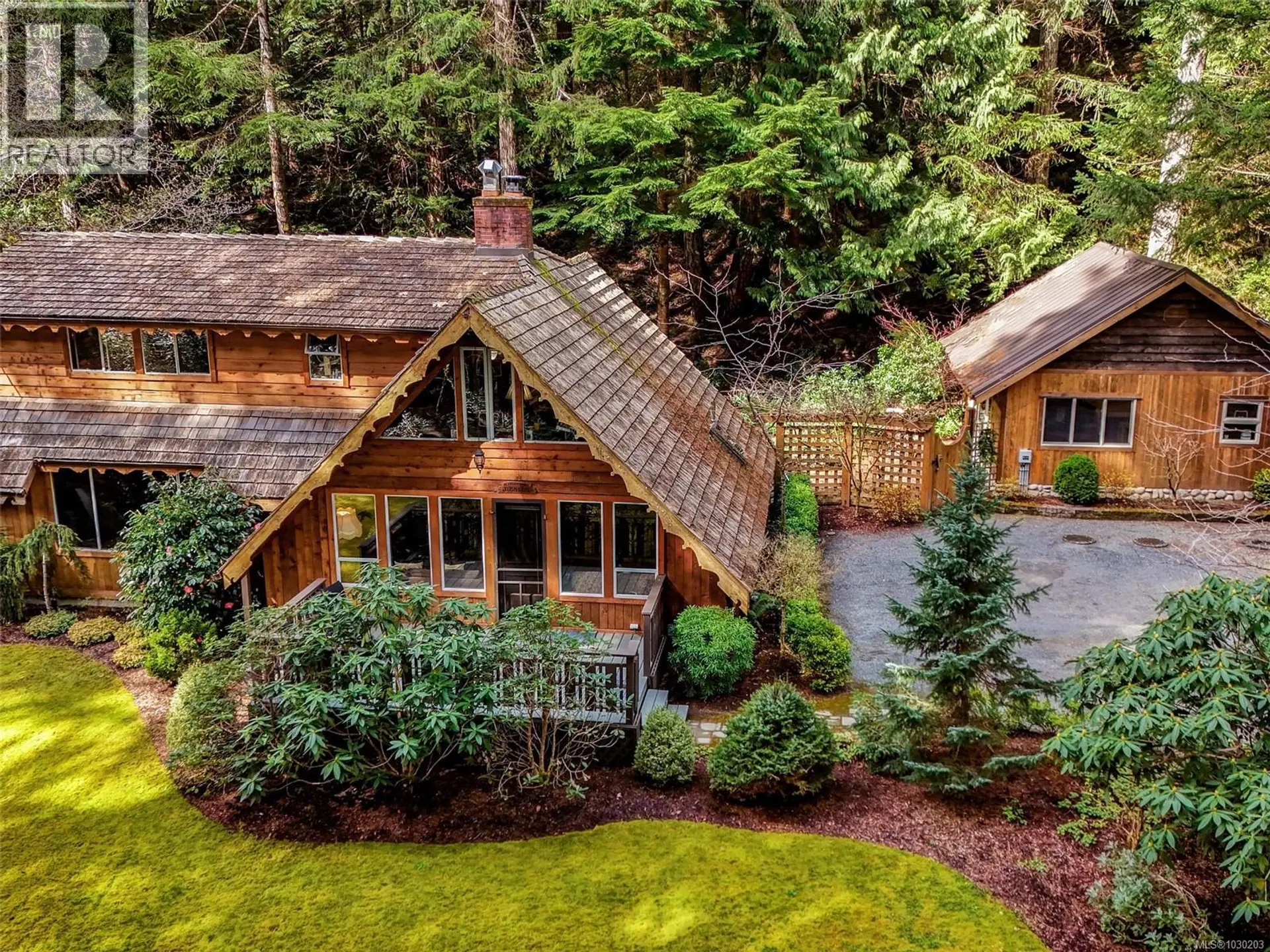 Property at 3781 Phillips Rd, Sooke, BC