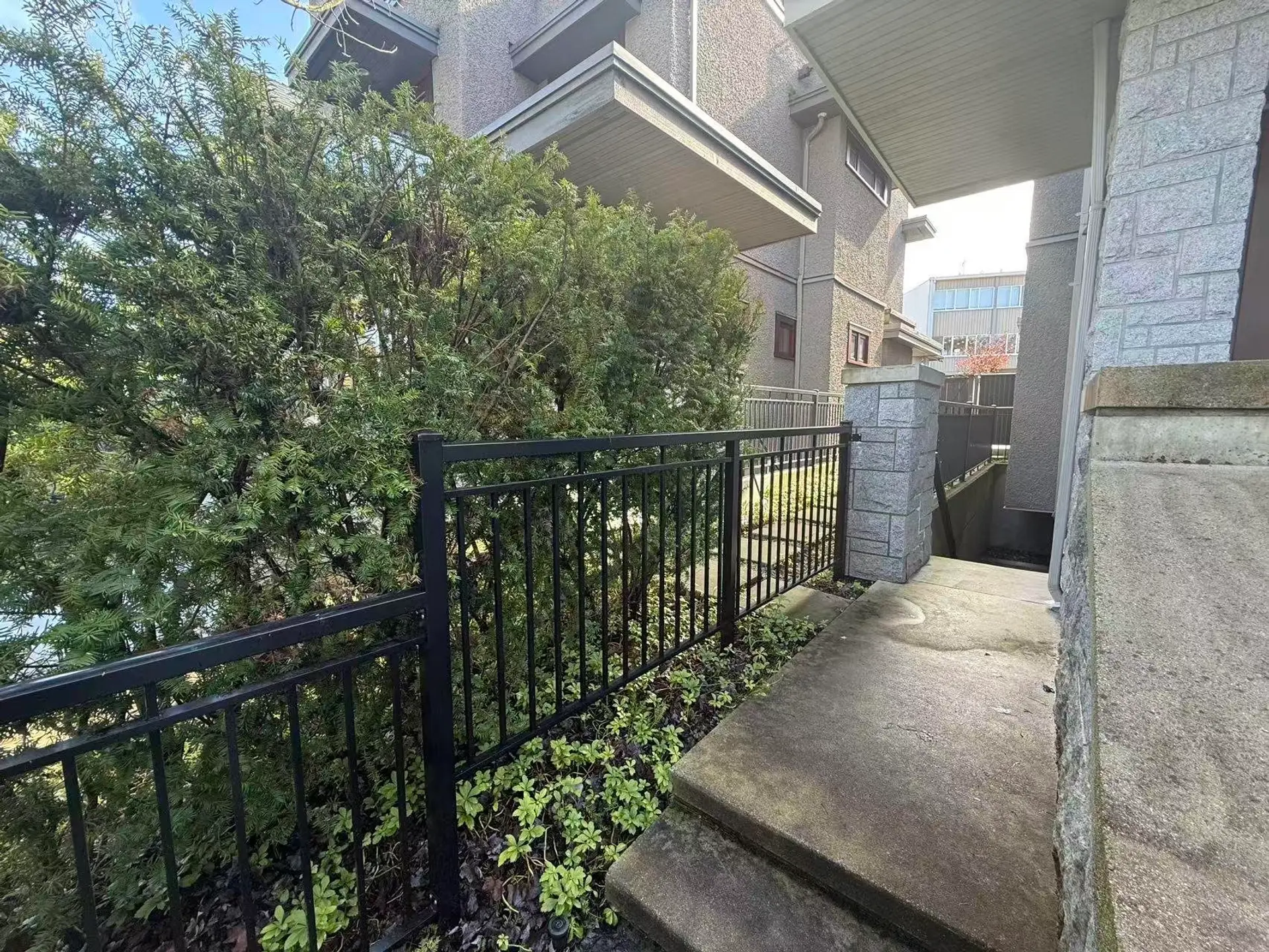 5922 Chancellor Boulevard - Image 5