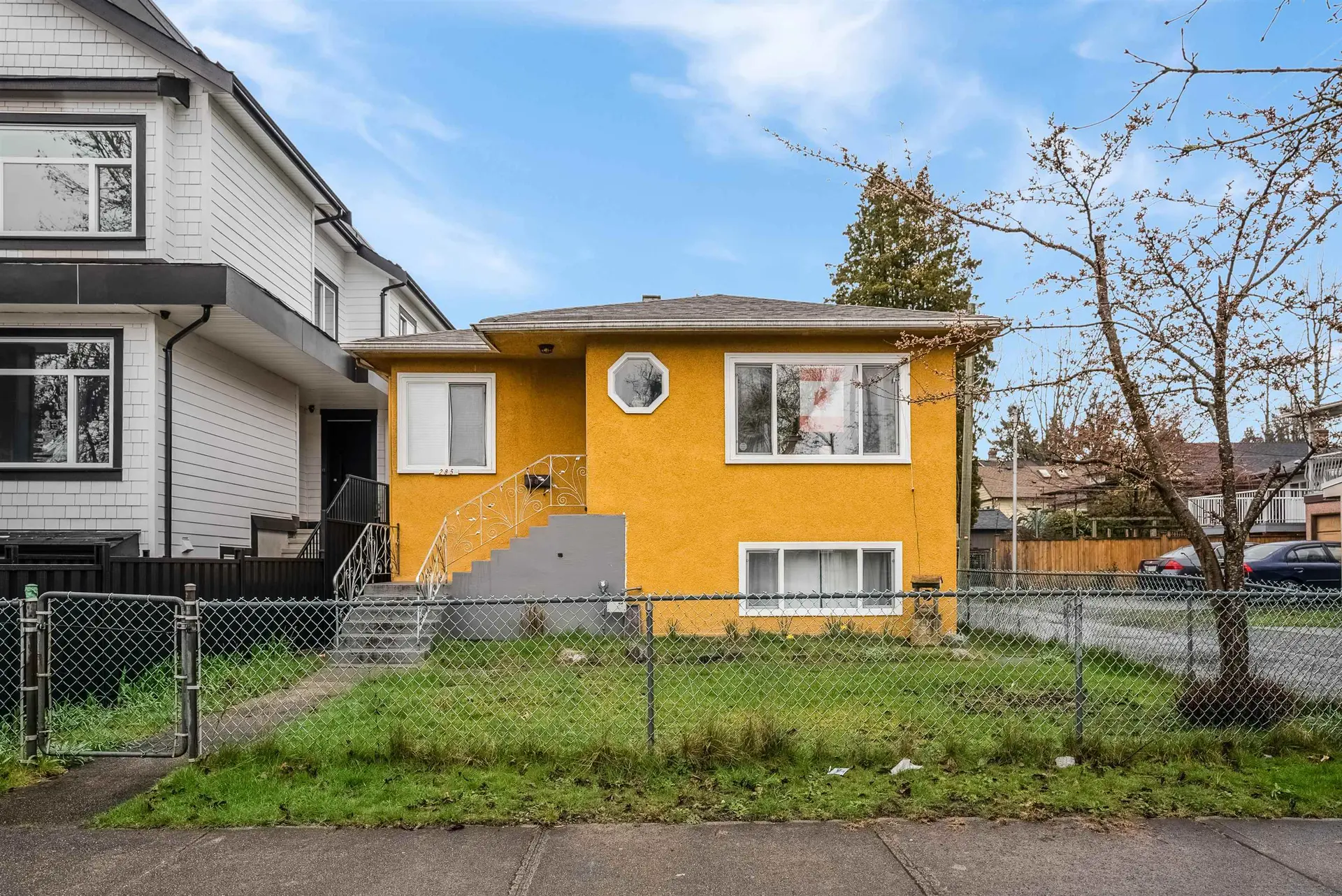 Property at 285 E 48th Avenue, Vancouver, BC