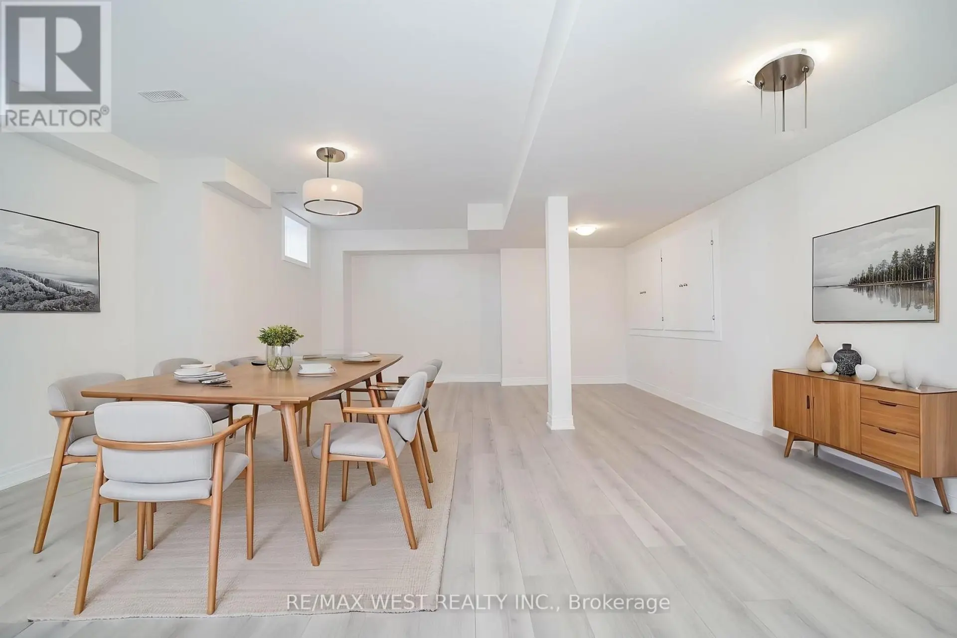 8 TARBOX AVENUE - Image 17