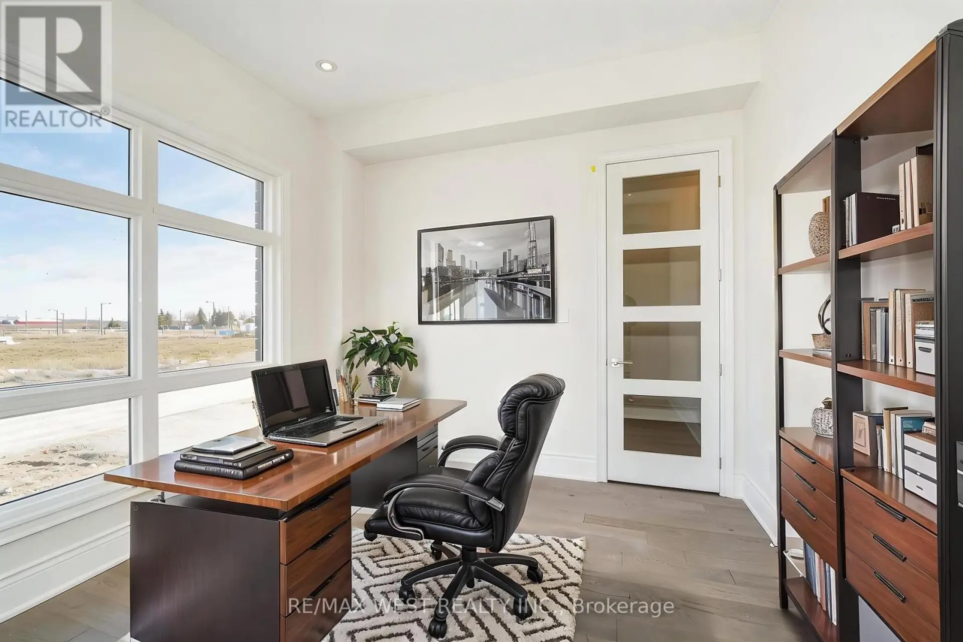 8 TARBOX AVENUE - Image 3