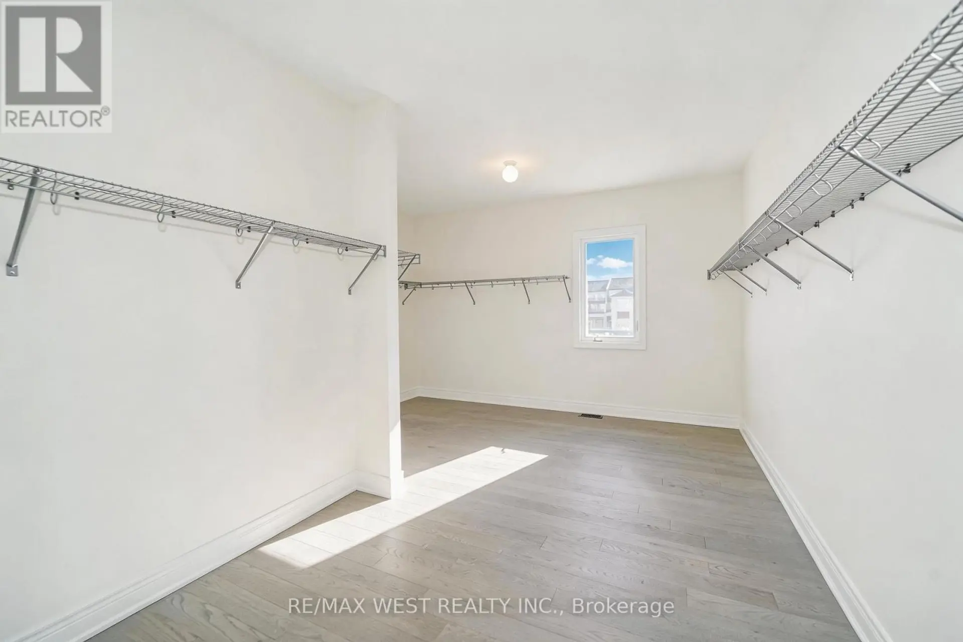 8 TARBOX AVENUE - Image 8