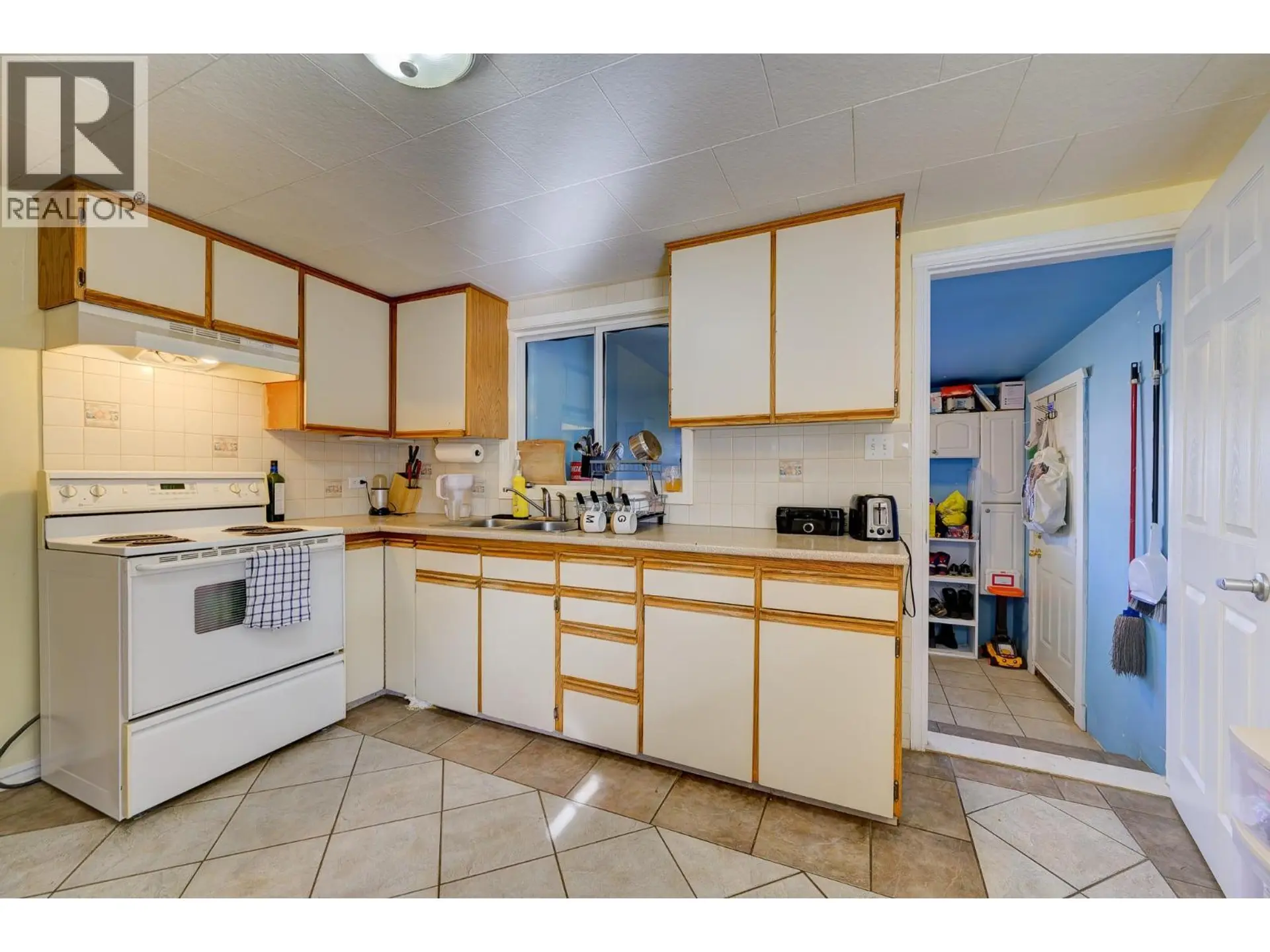 934 Westminster Avenue - Image 5