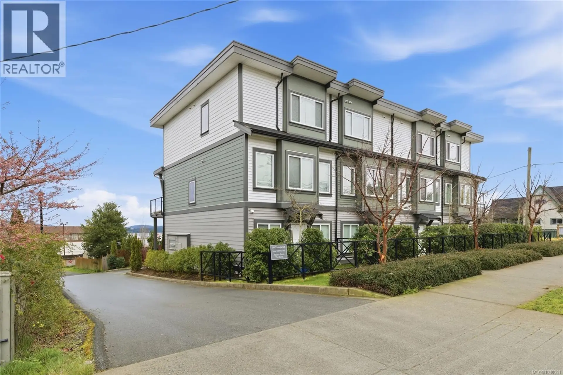 Property at #100 253 Victoria Rd, Nanaimo, BC
