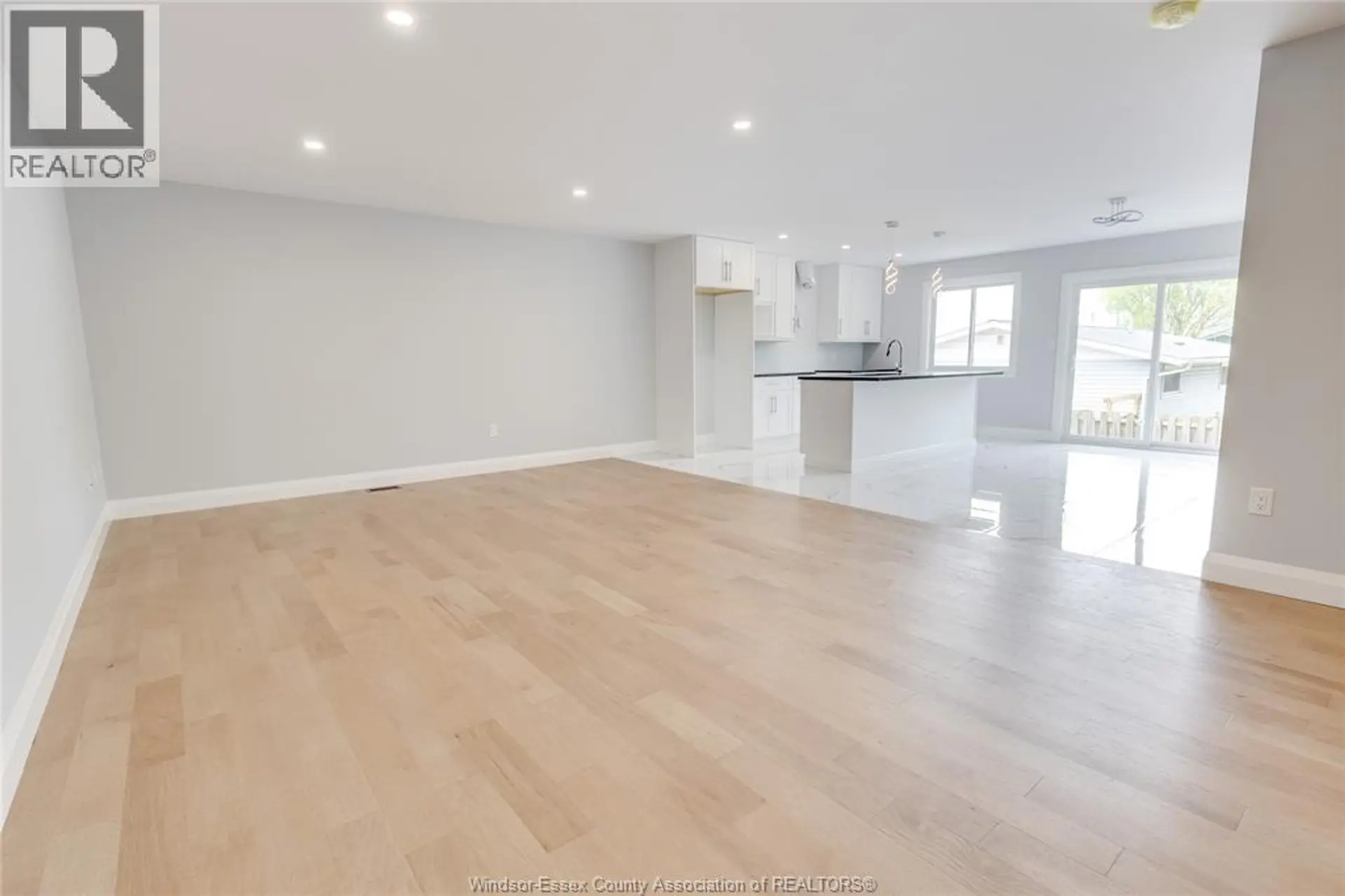 130 ANGELO AVENUE - Image 5