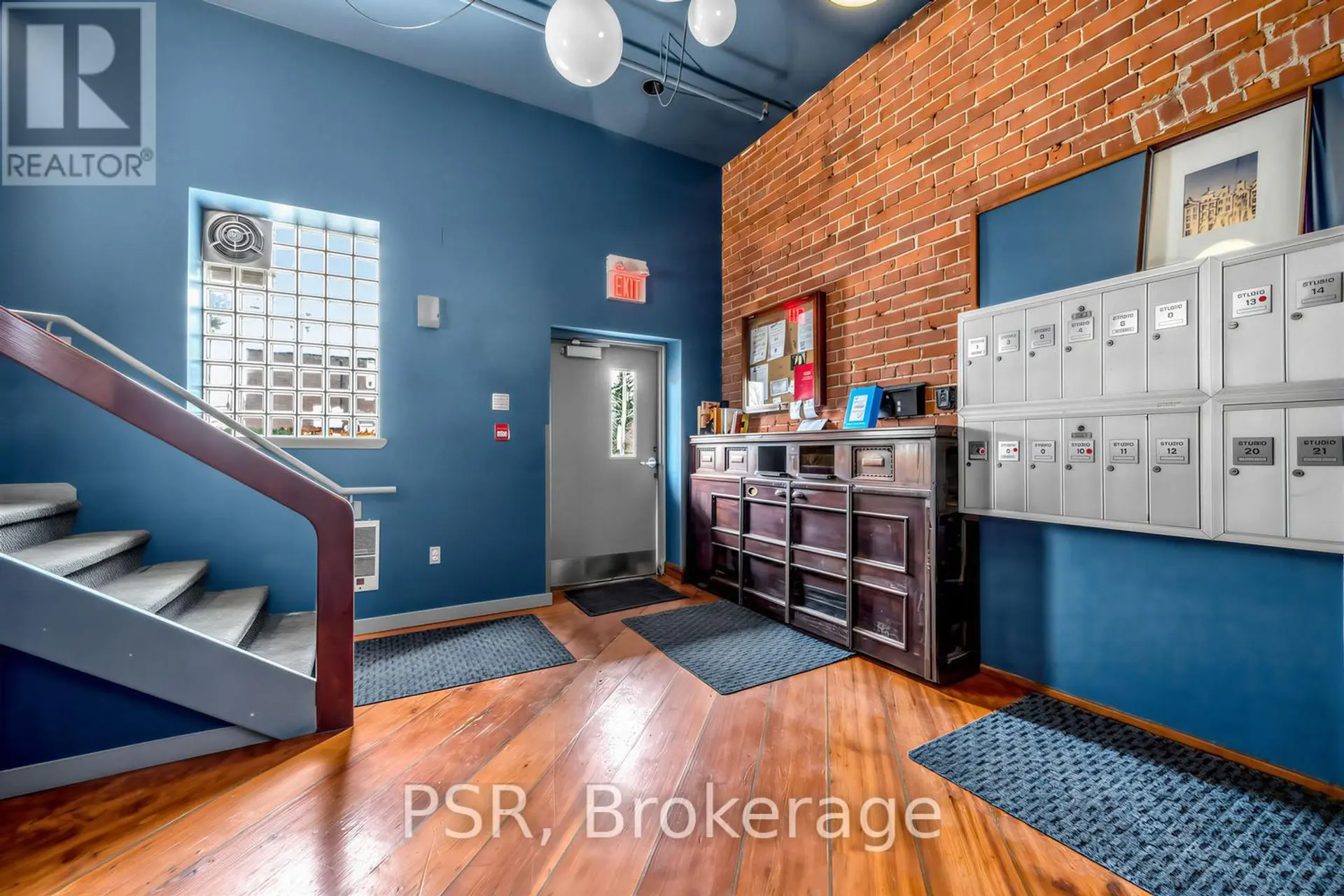 #4 121 PRESCOTT AVENUE - Image 14