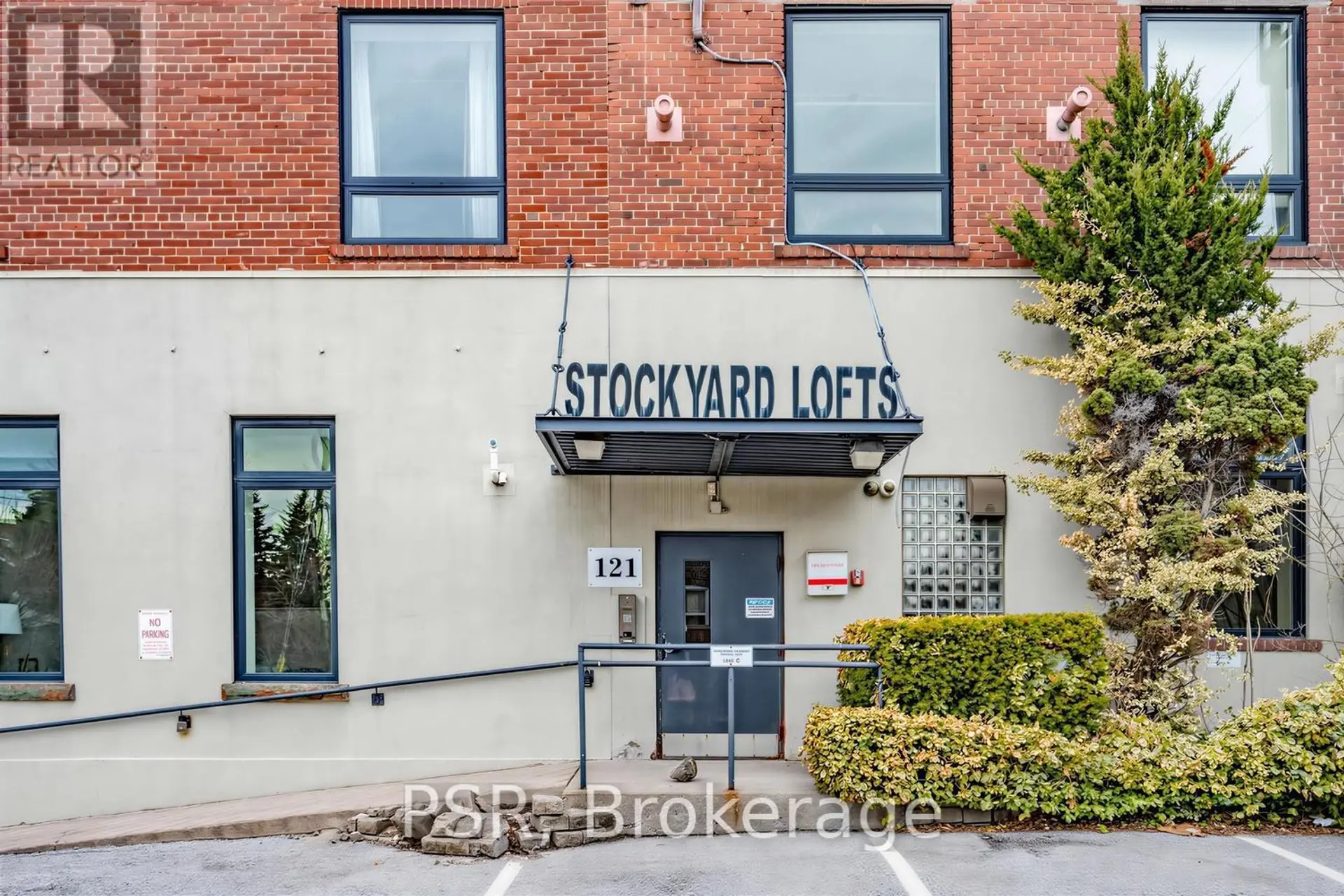 #4 121 PRESCOTT AVENUE - Image 15