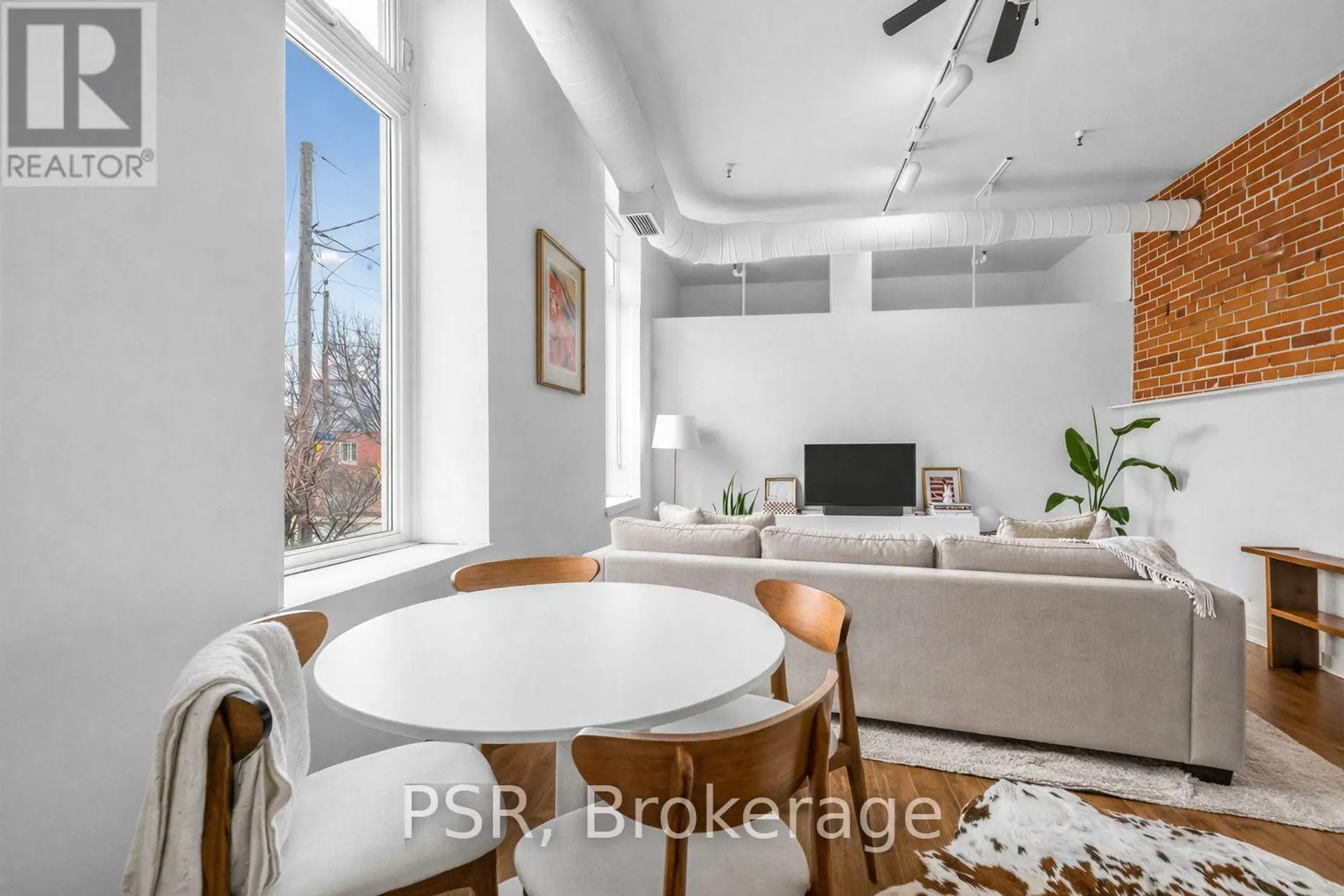 #4 121 PRESCOTT AVENUE - Image 4