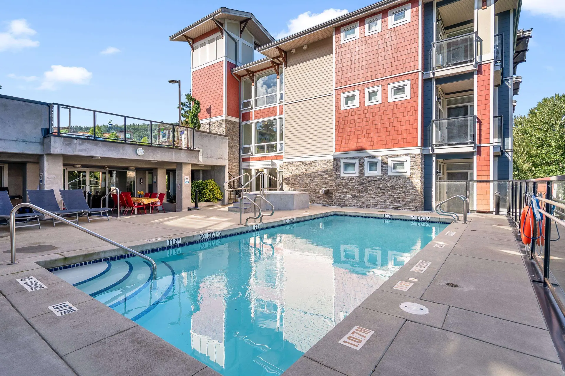 Property at #404 2238 Whatcom Road, Abbotsford, BC