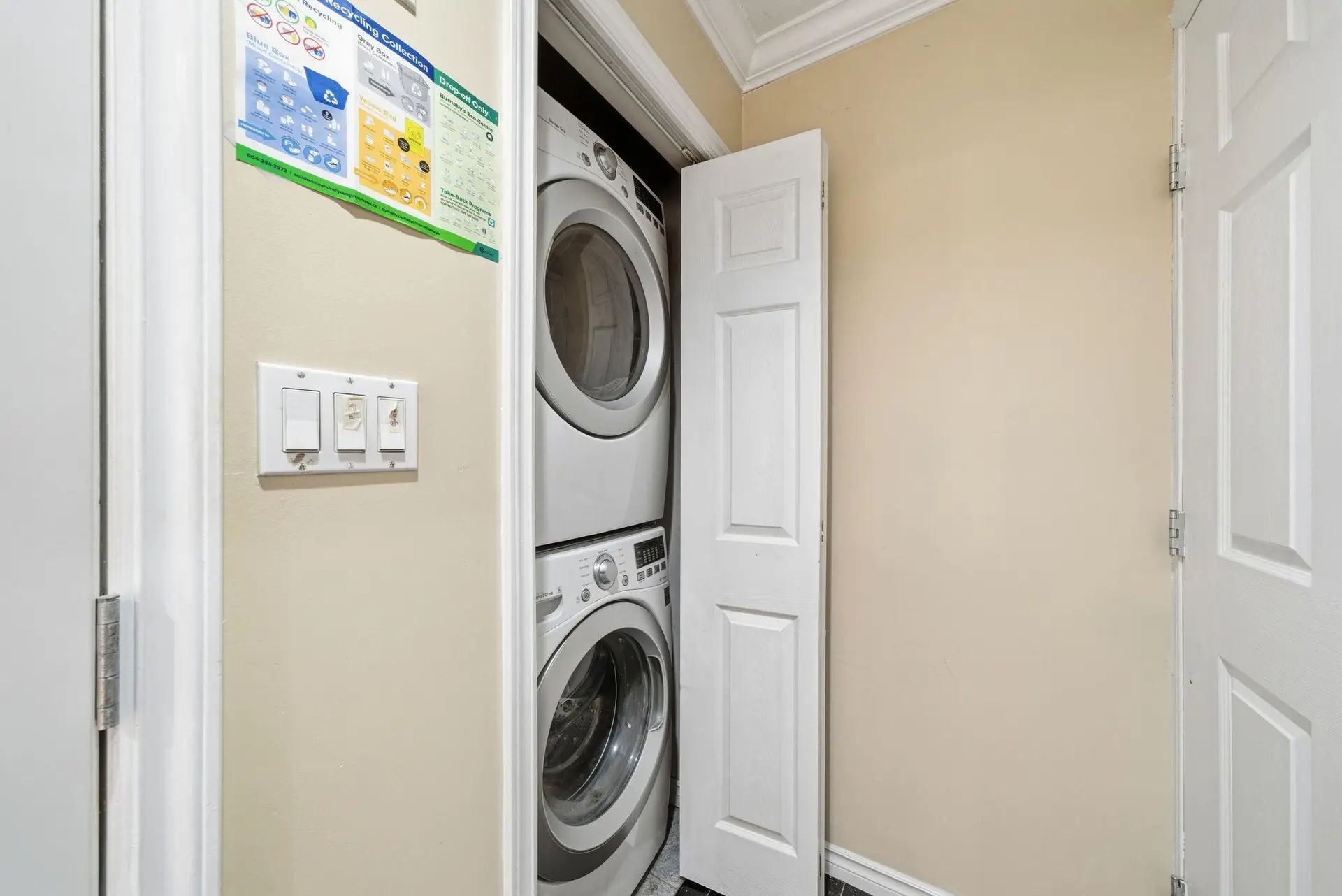 5366 Manor Street - Image 16