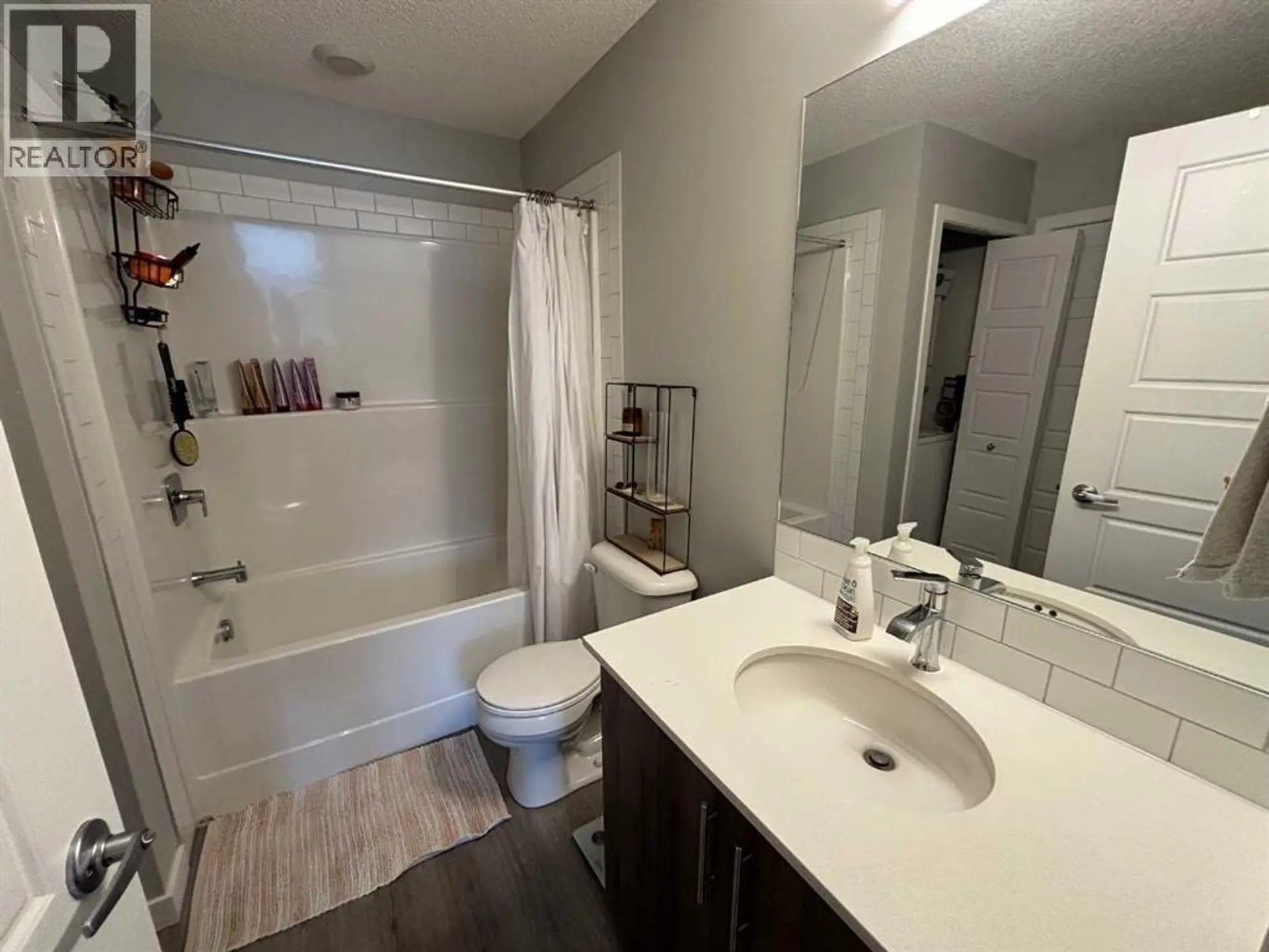 #129 1605 17 STREET SE - Image 16