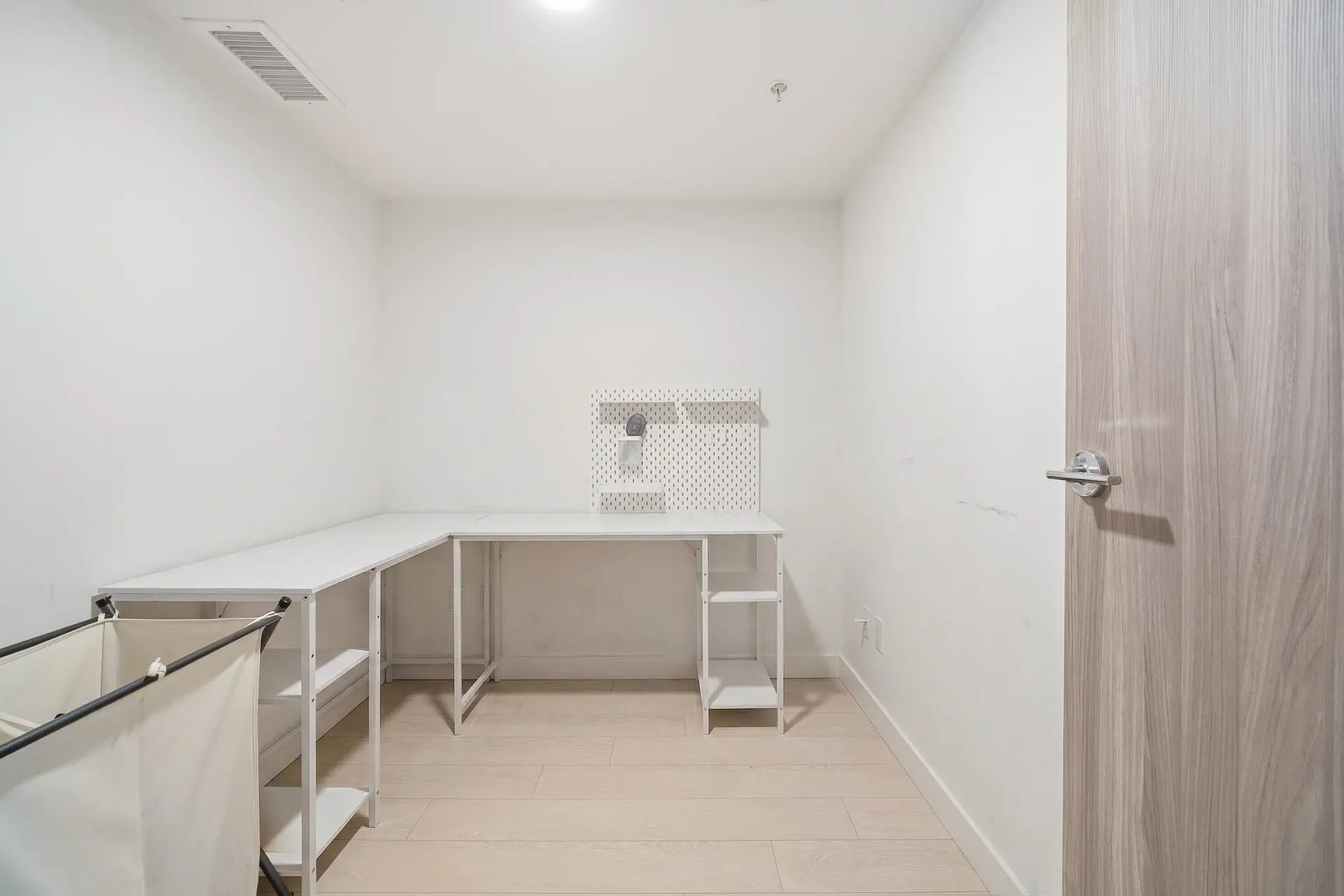 #912 8800 Hazelbridge Way - Image 4