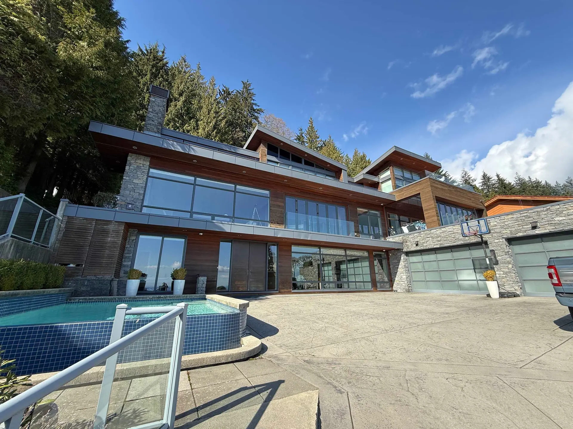 Property at 1548 Chartwell Drive, West Vancouver, BC