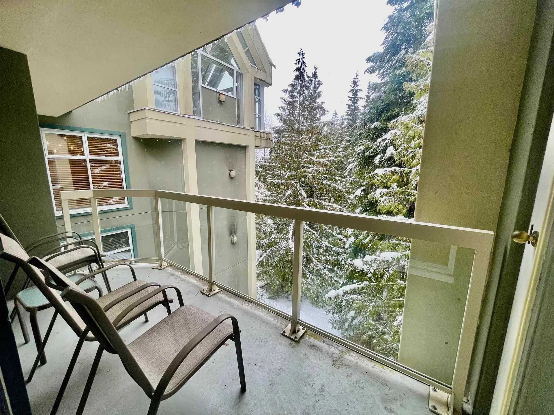 Property at #611 WK7-4910 Spearhead Place, Whistler, BC