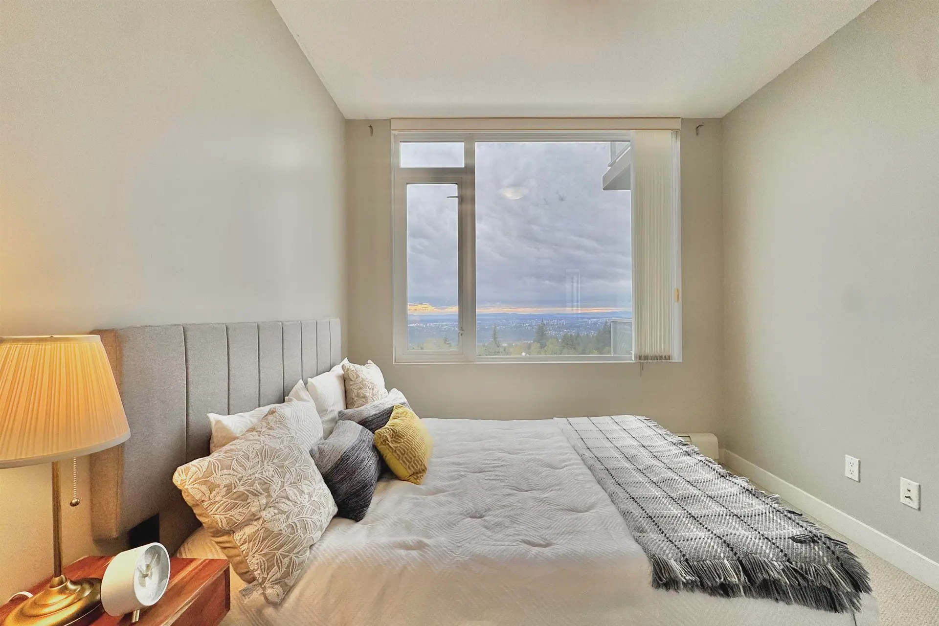 #1103 9025 Highland Court - Image 13
