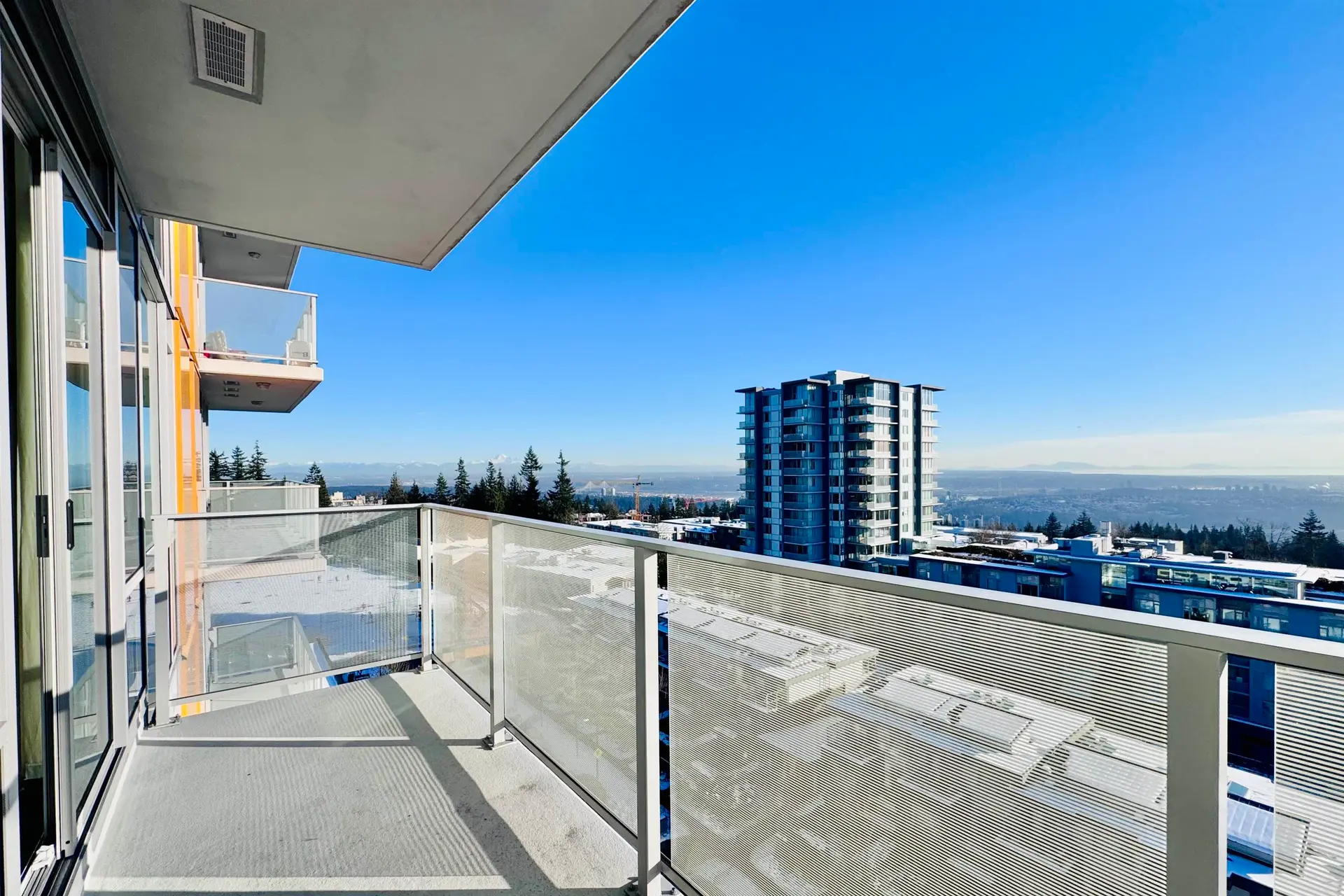 #1103 9025 Highland Court - Image 16