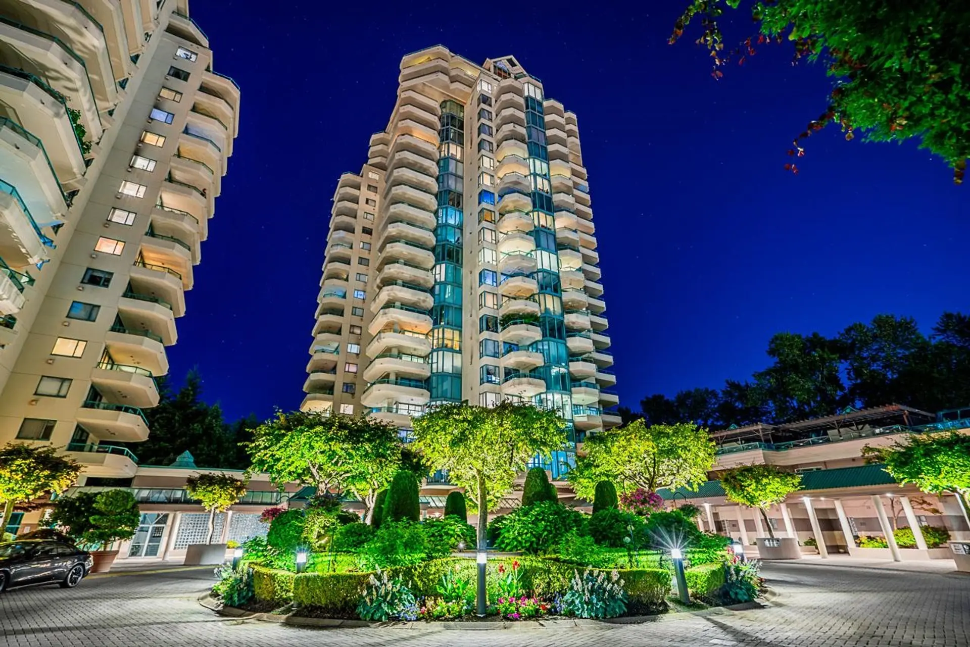 Property at #4D 338 Taylor Way, West Vancouver, BC