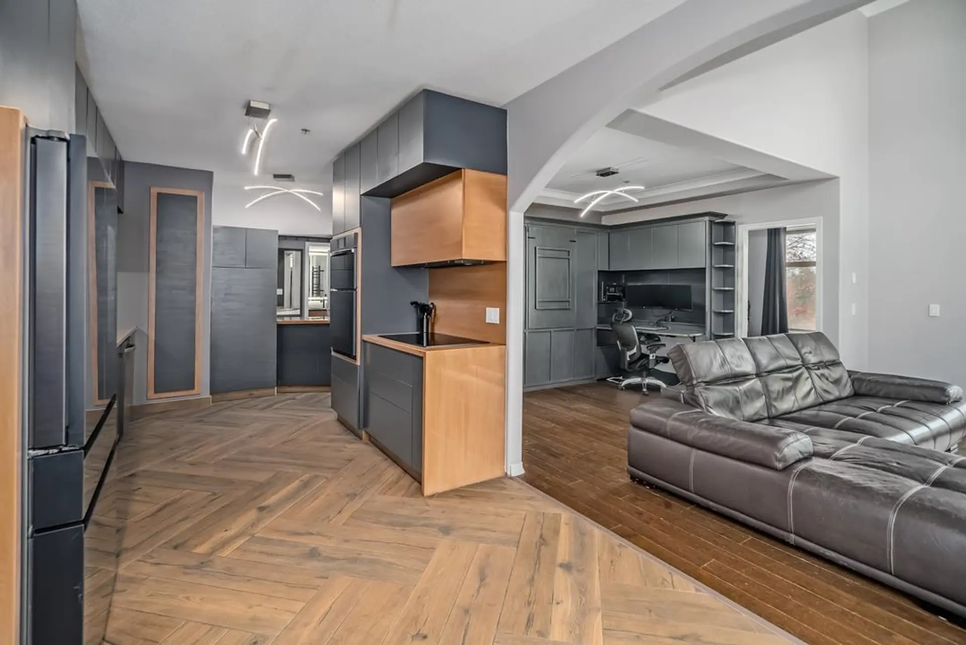Property at #405 3176 Plateau Boulevard, Coquitlam, BC