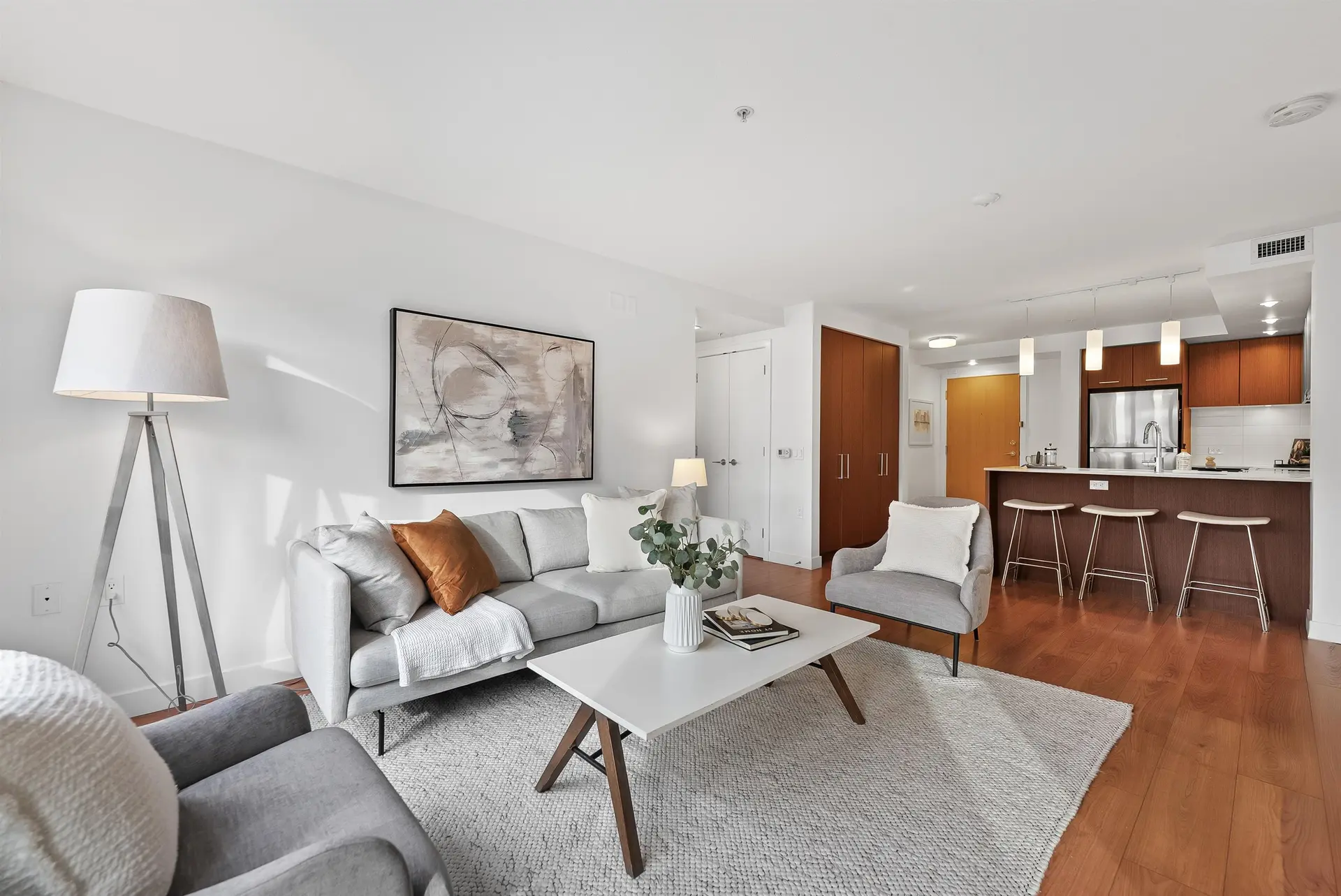 Property at #304 221 E 3rd Street, North Vancouver, BC